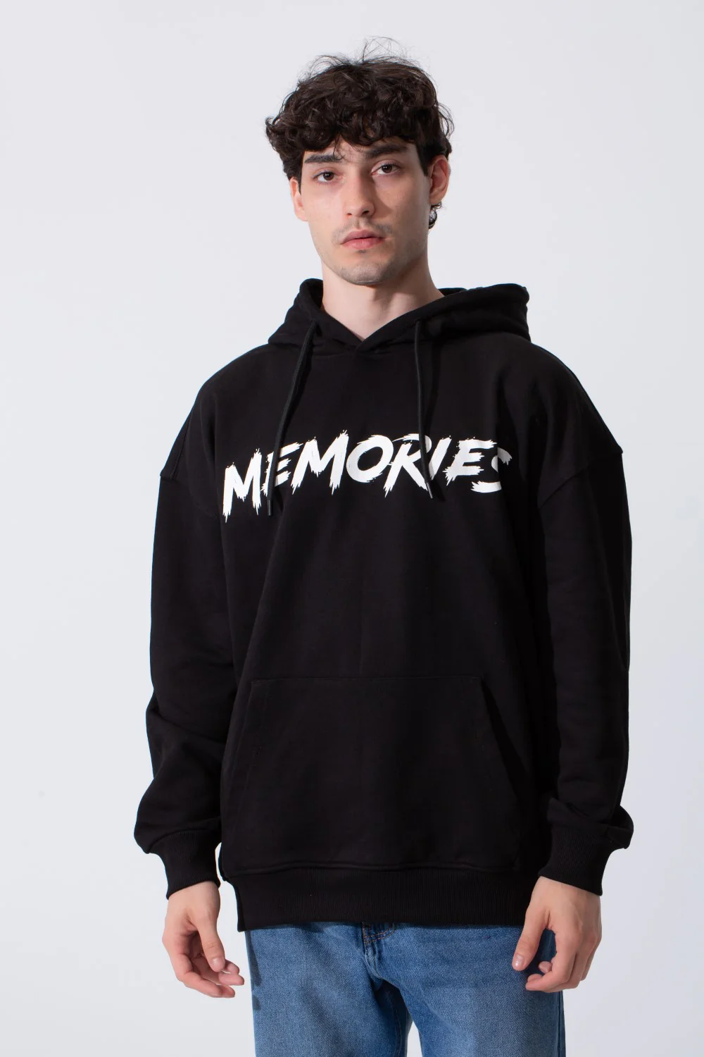 Men's Regular Fit Long Sleeves Hood Sweatshirt With A Memories Print
