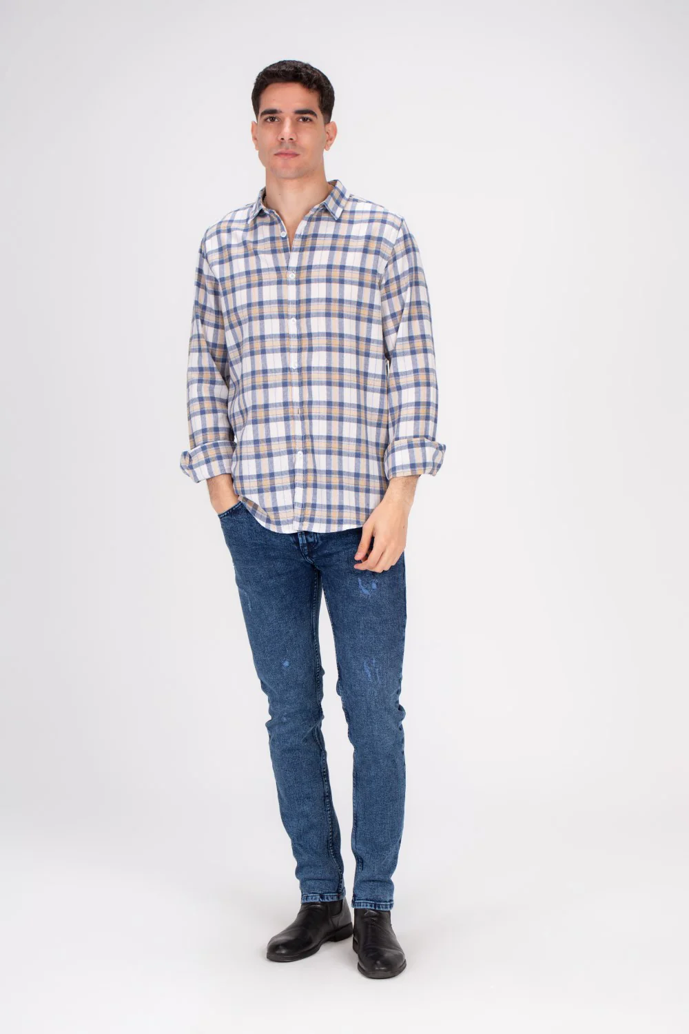 Men's Regular Fit Made From Soft & Breathable Cotton Checked Shirt That Features A Unique Cut - Image 3
