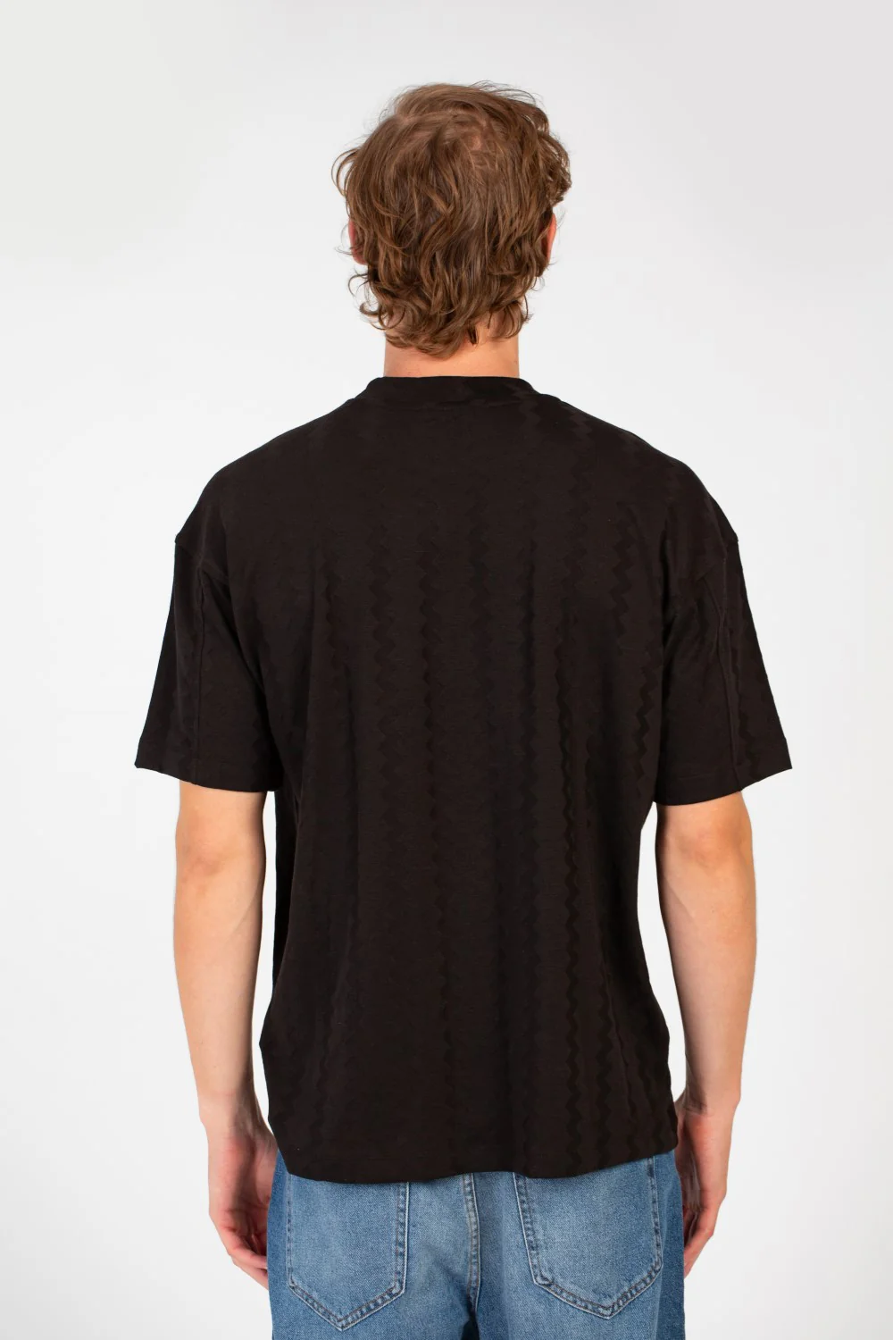 Men's Regular Fit Short Sleeves Basic Details T-shirt With High Quality Modern Design - Image 6