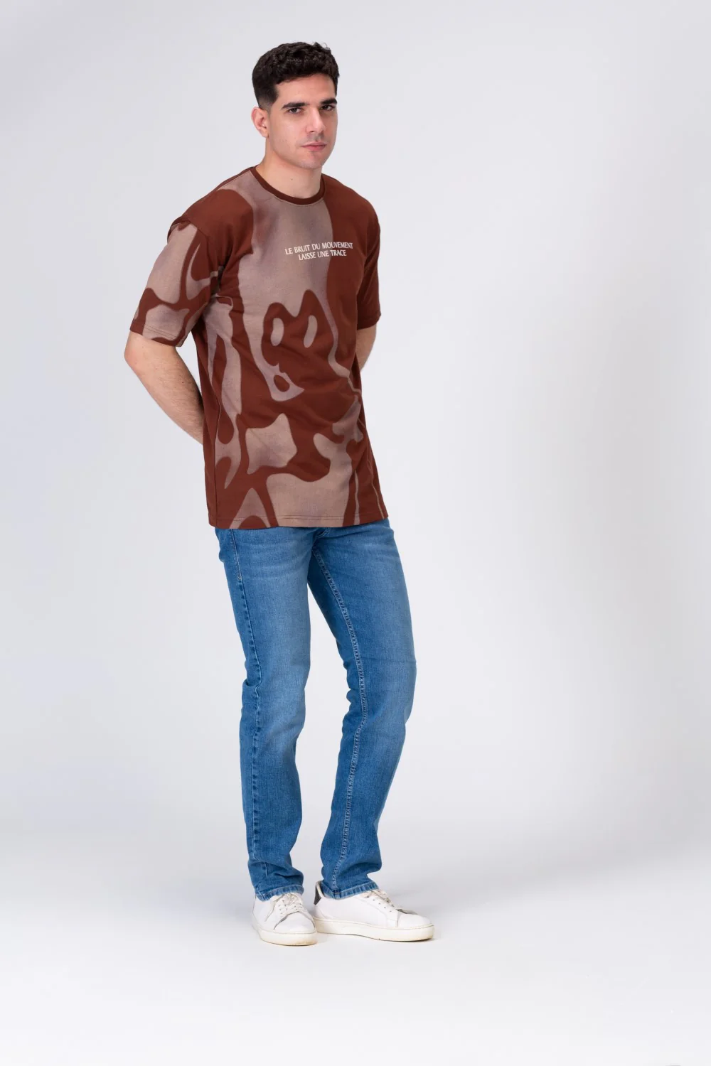 Mens Round Neck And Front Printed T-shirt - Image 3