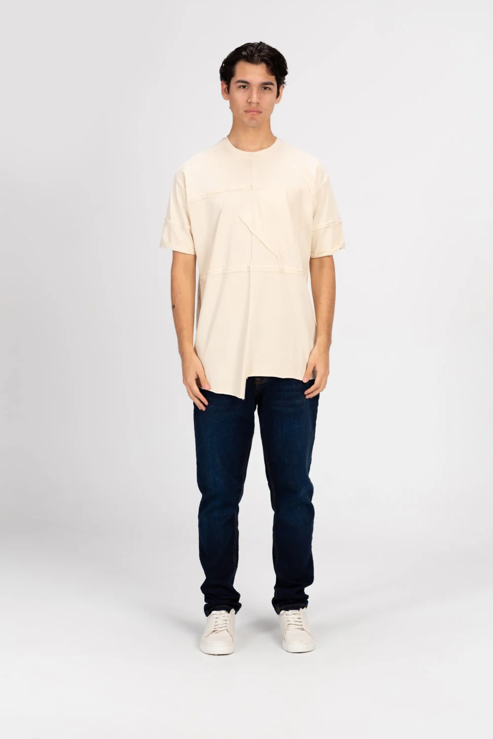 Men's Round Neck Oversized T-shirt In Modern Cut - Image 4