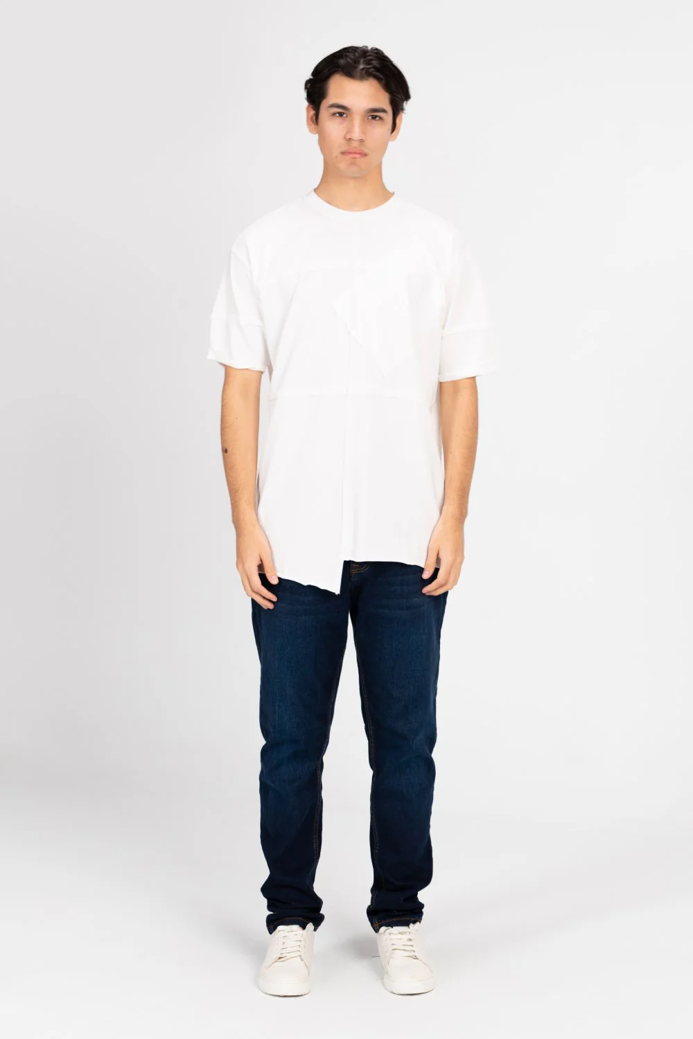 Men's Round Neck Oversized T-shirt In Modern Cut - Image 8