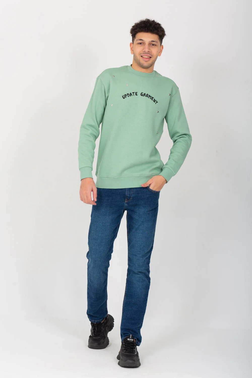 Men's Round Neck Padded Front Print Sweatshirt - Image 7
