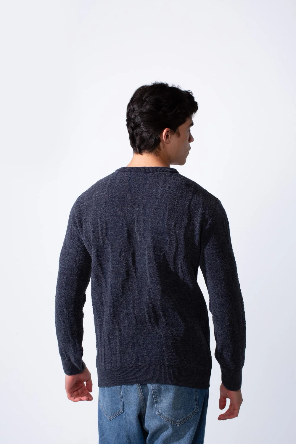 Men's Round Neck Slim Fit Soft Textured Knitted Pullover - Image 10