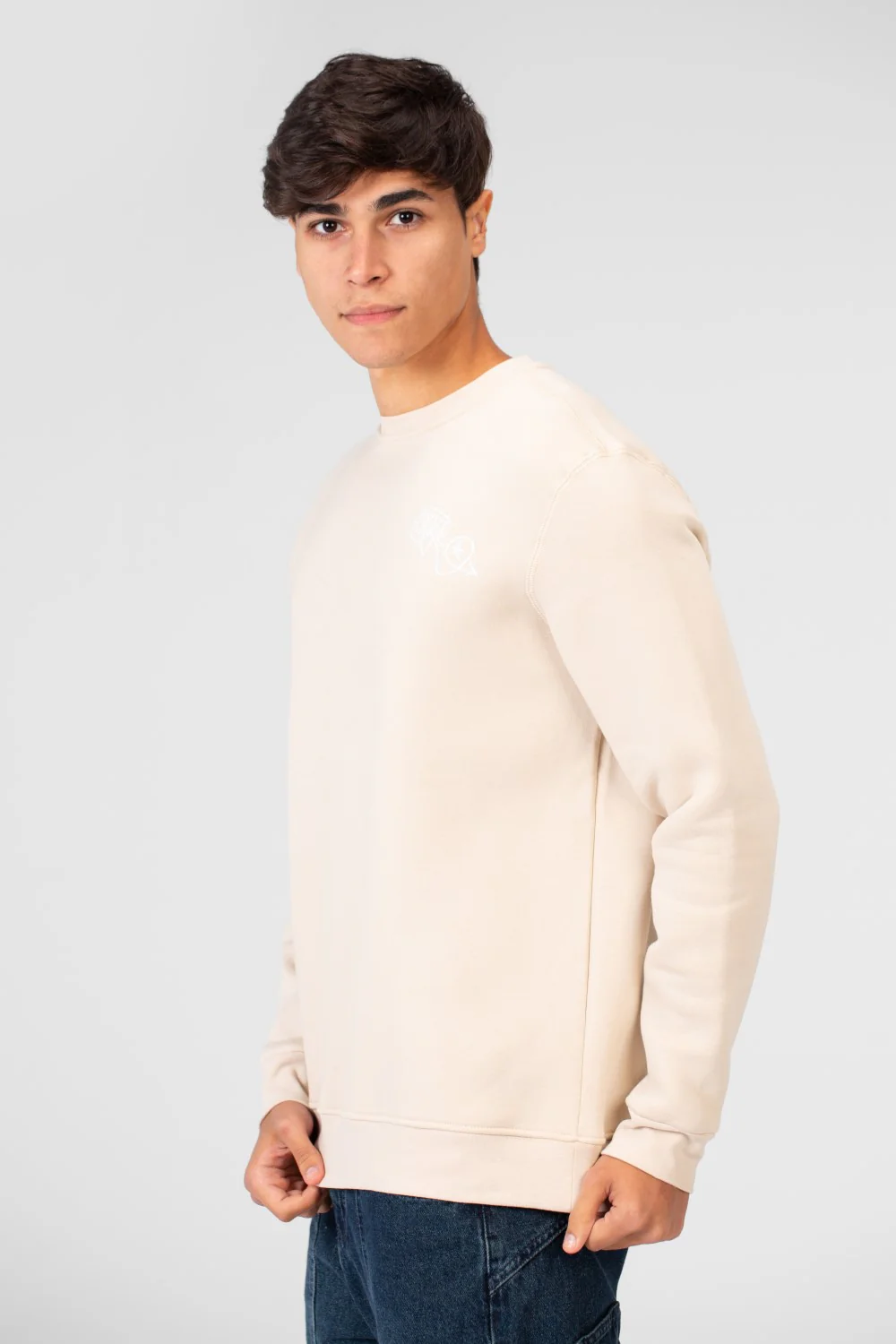 Men's Round Neck Sweatshirt With A Graphic Print On The Back - Image 3