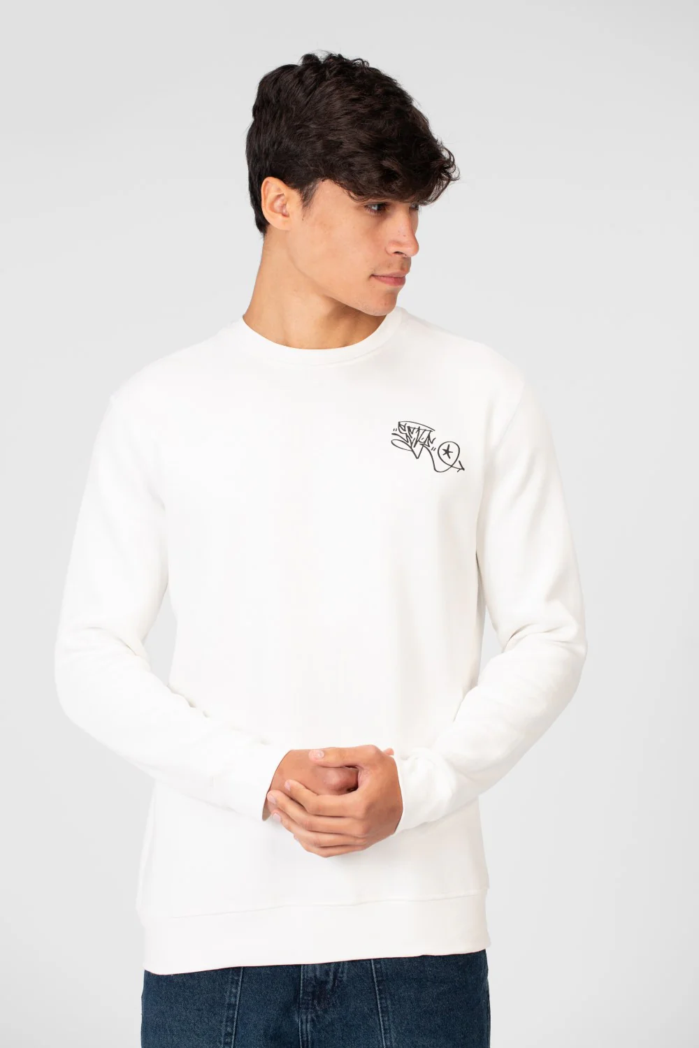 Men's Round Neck Sweatshirt With A Graphic Print On The Back - Image 9