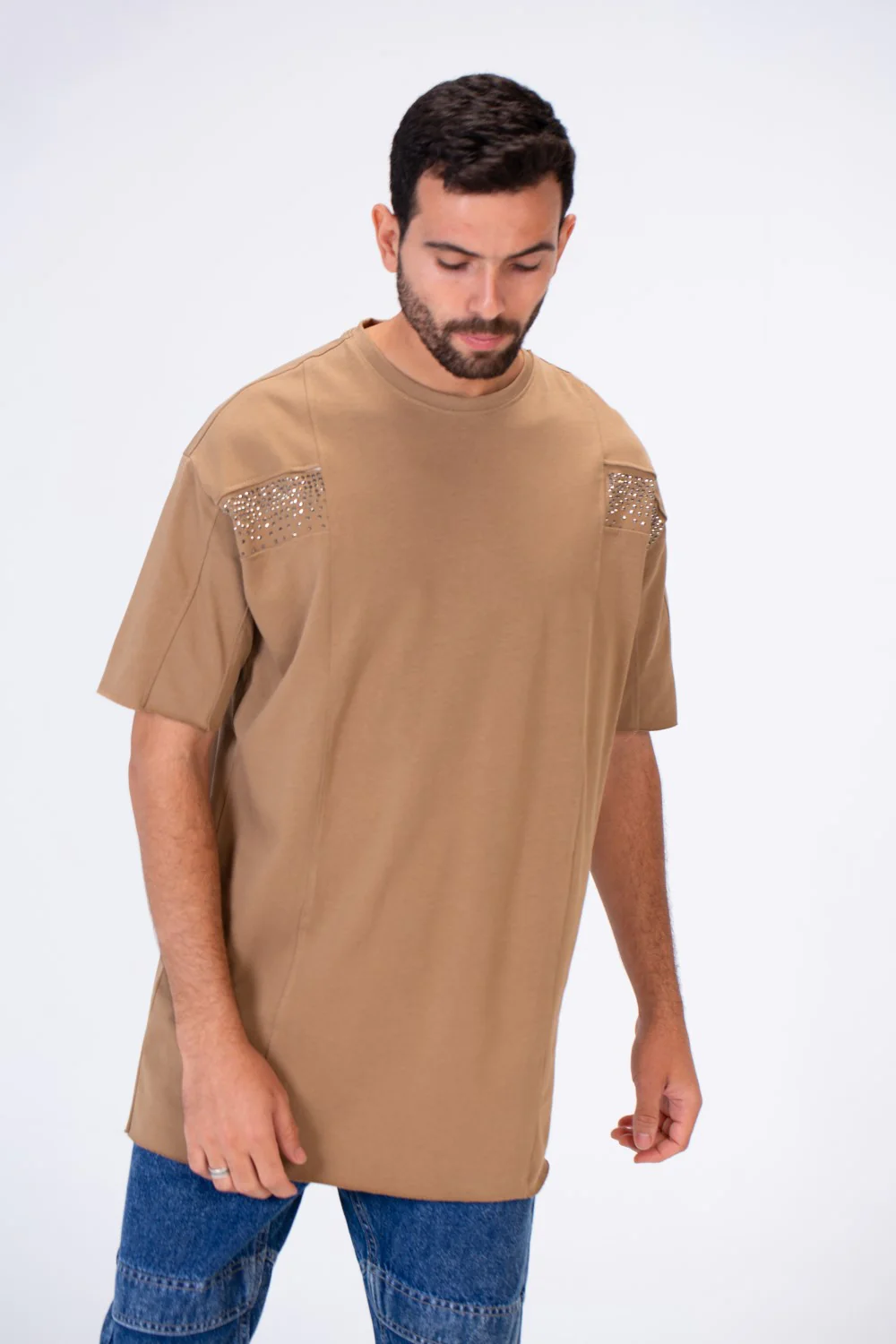 Mens Round Oversize Basic Plain T-shirt With A Modern Fit - Image 4