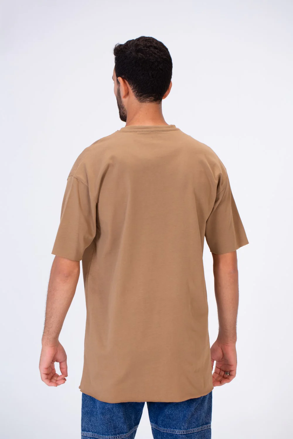 Mens Round Oversize Basic Plain T-shirt With A Modern Fit - Image 5