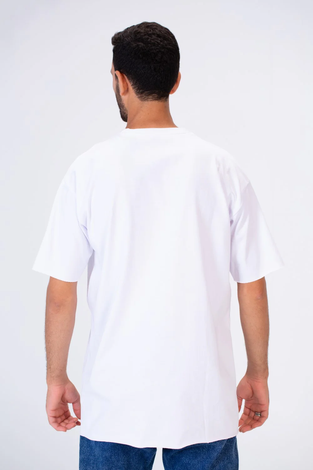 Mens Round Oversize Basic Plain T-shirt With A Modern Fit - Image 8