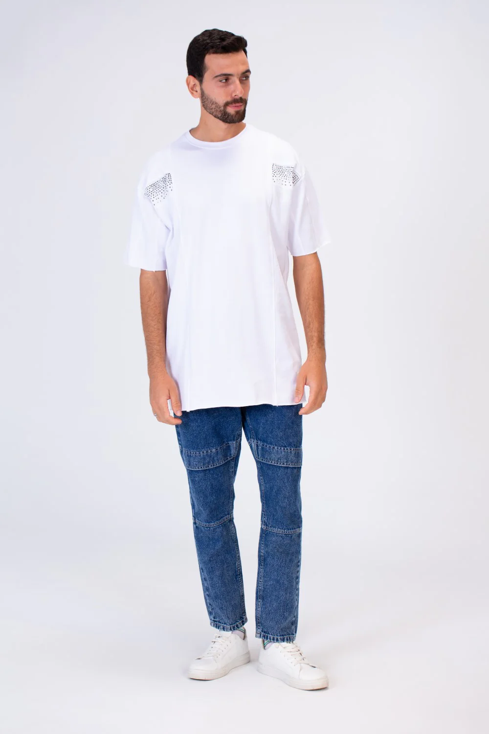 Mens Round Oversize Basic Plain T-shirt With A Modern Fit - Image 9