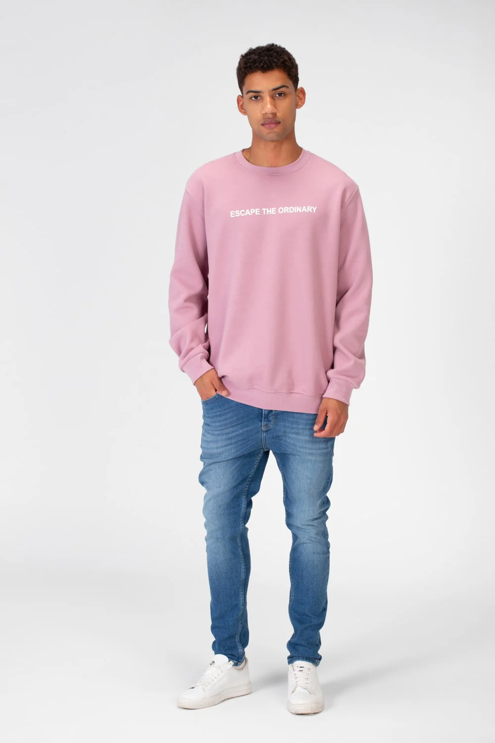 Men's Round Sweatshirt With Long Sleeves And Front Print - Image 3