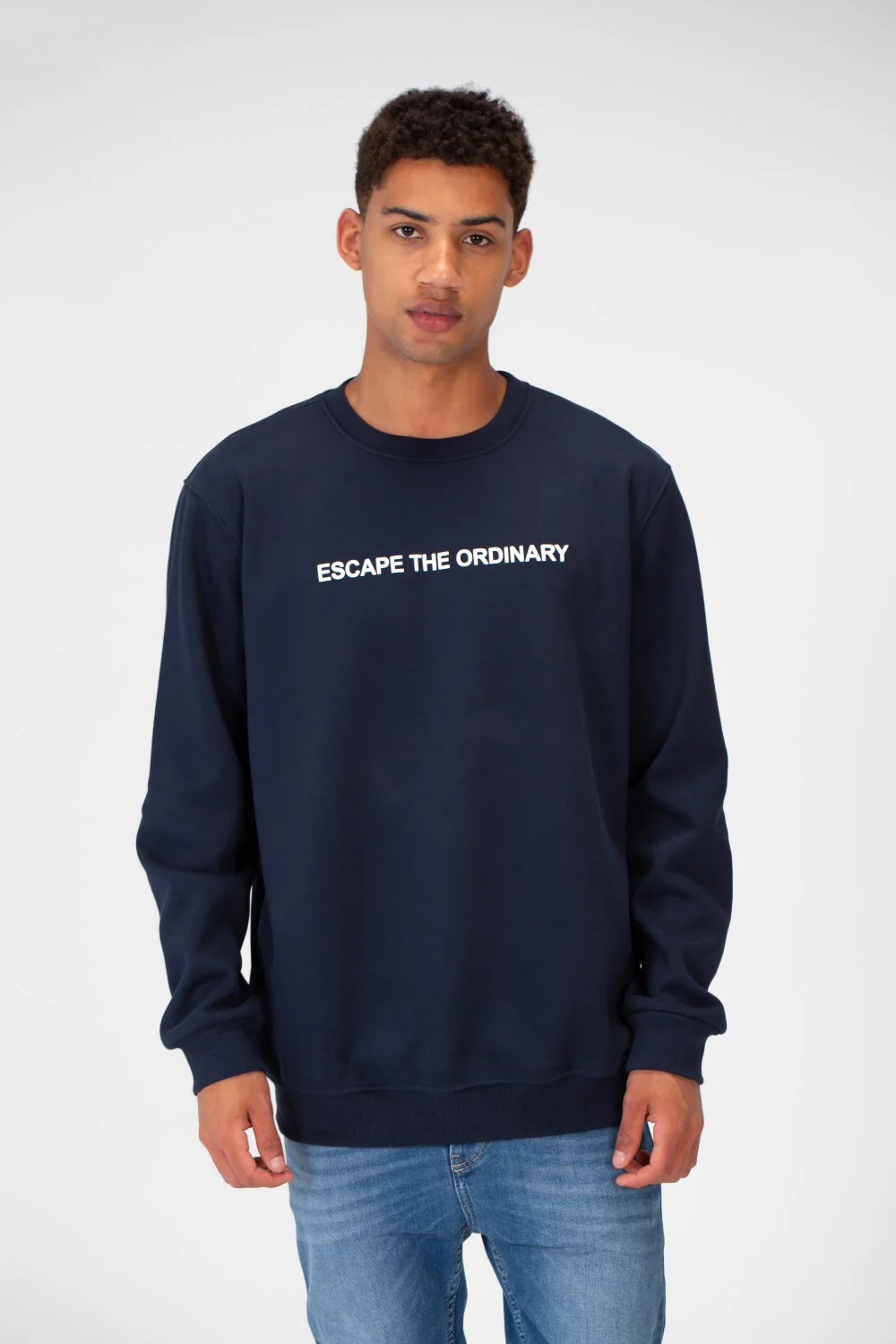 Men's Round Sweatshirt With Long Sleeves And Front Print - Image 4
