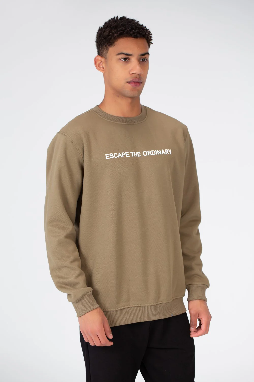 Men's Round Sweatshirt With Long Sleeves And Front Print - Image 7