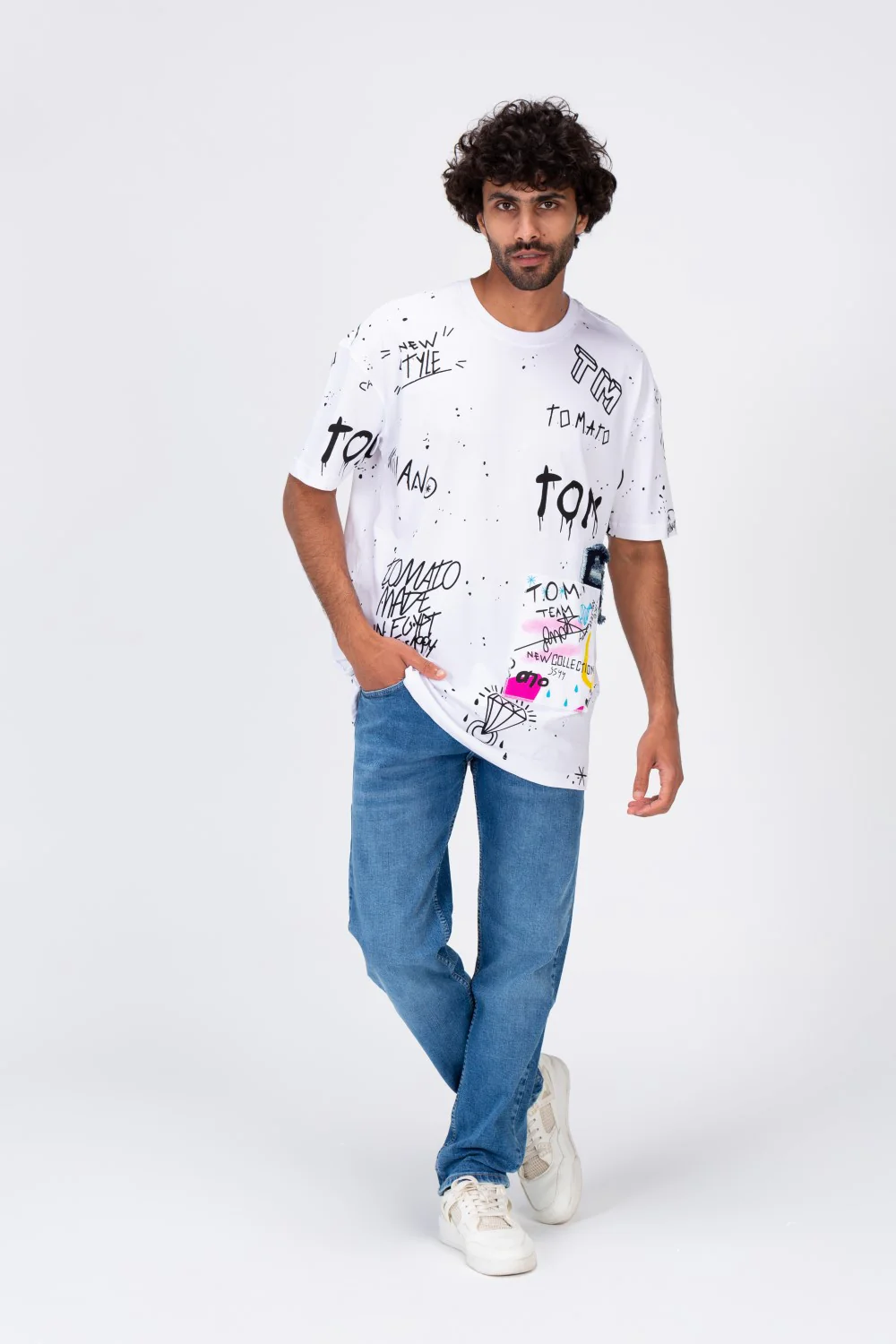 Mens Round T-shirt With Tomato Badge Printed Oon The Front And Back - Image 7