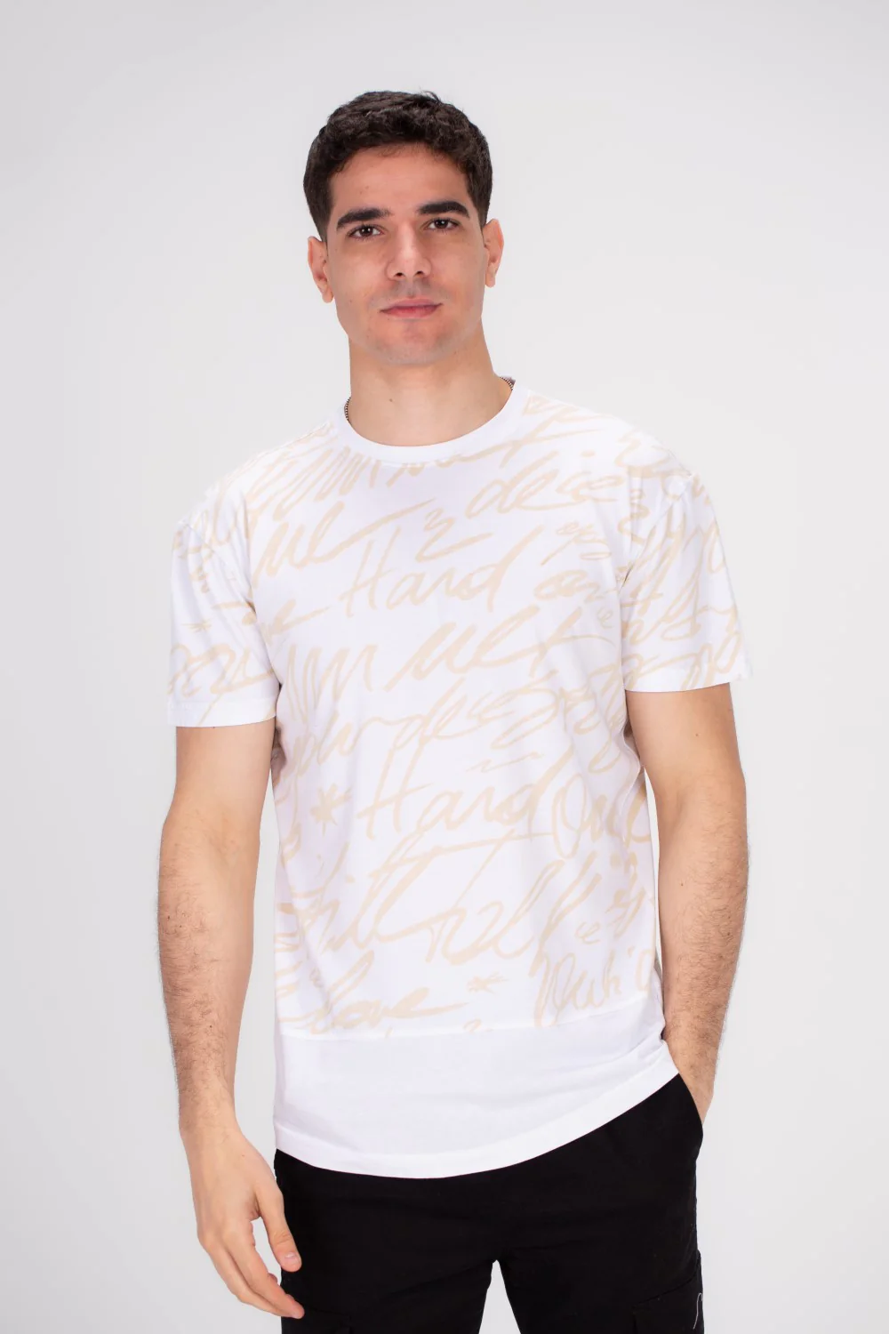 Men's Rounded Neck Full Cover Printed Made Of Comfort Cotton Regular Fit T-shirt Stay Cool & Fashionable With Tomato