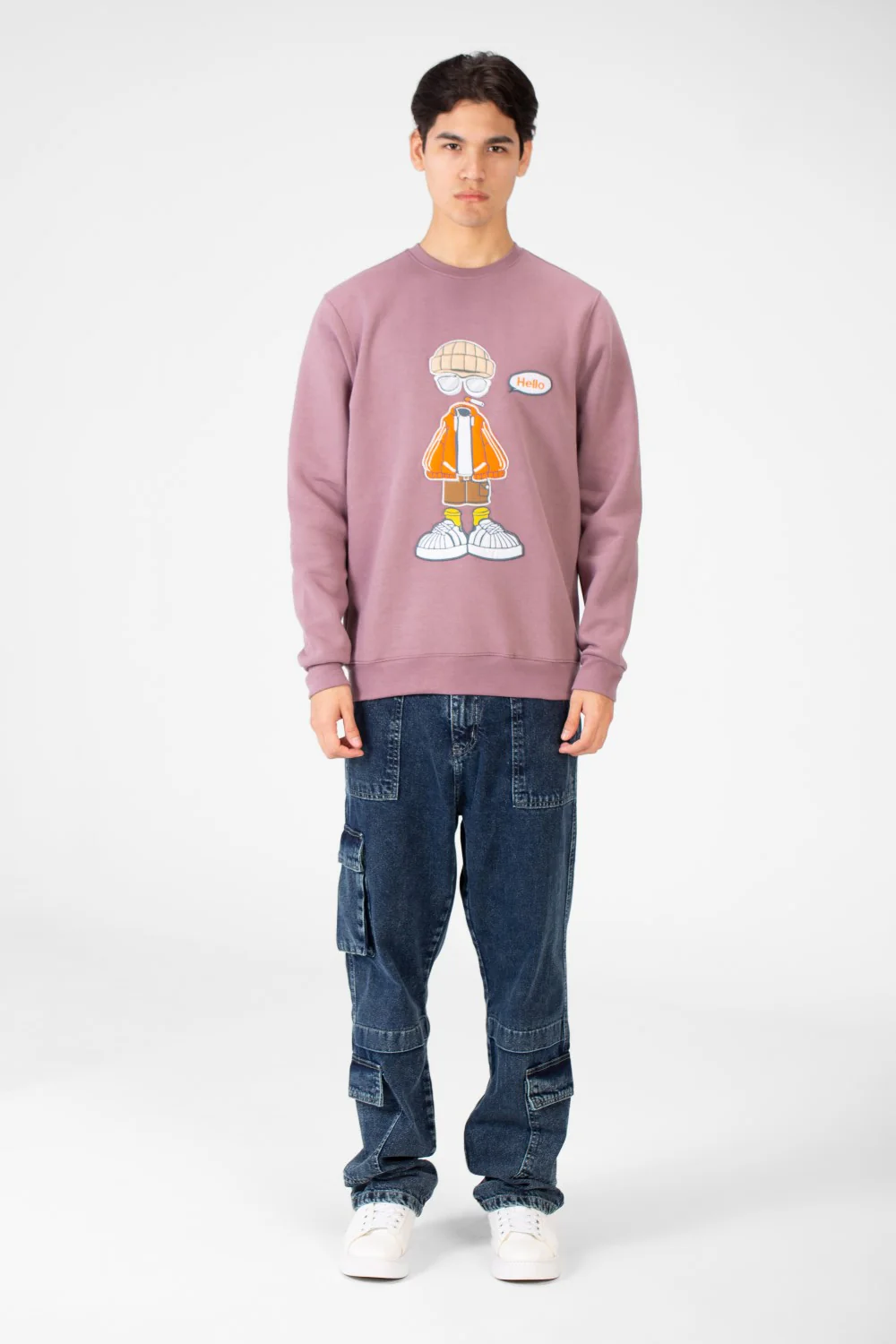 Men's Rounded Neck Sweatshirt With Front Print - Image 8