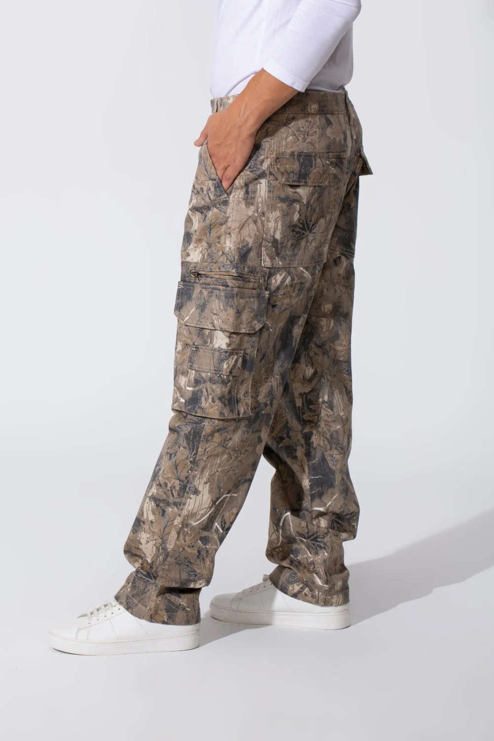 Men's Sherwal Gabardine Trousers Pants With A Cargo Army Cut And Modern Pockets - Image 4