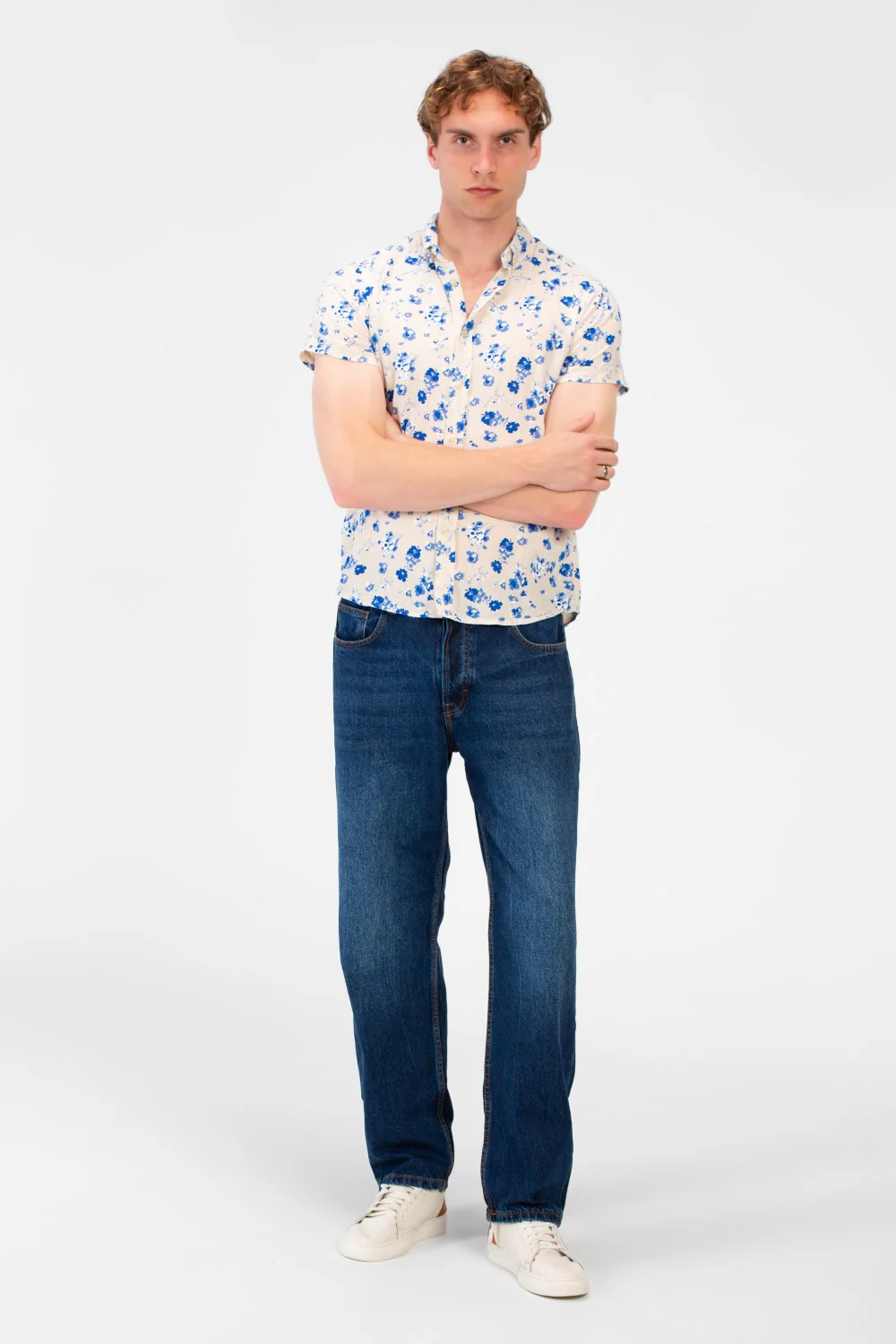Men's Short Sleeve Floral Print Slim Fit Poplin Shirt - Image 4