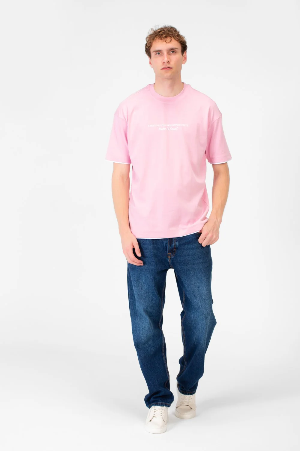 Men's Short-Sleeved Regular Fit T-shirt With Front Text Print And Round Neck - Image 20