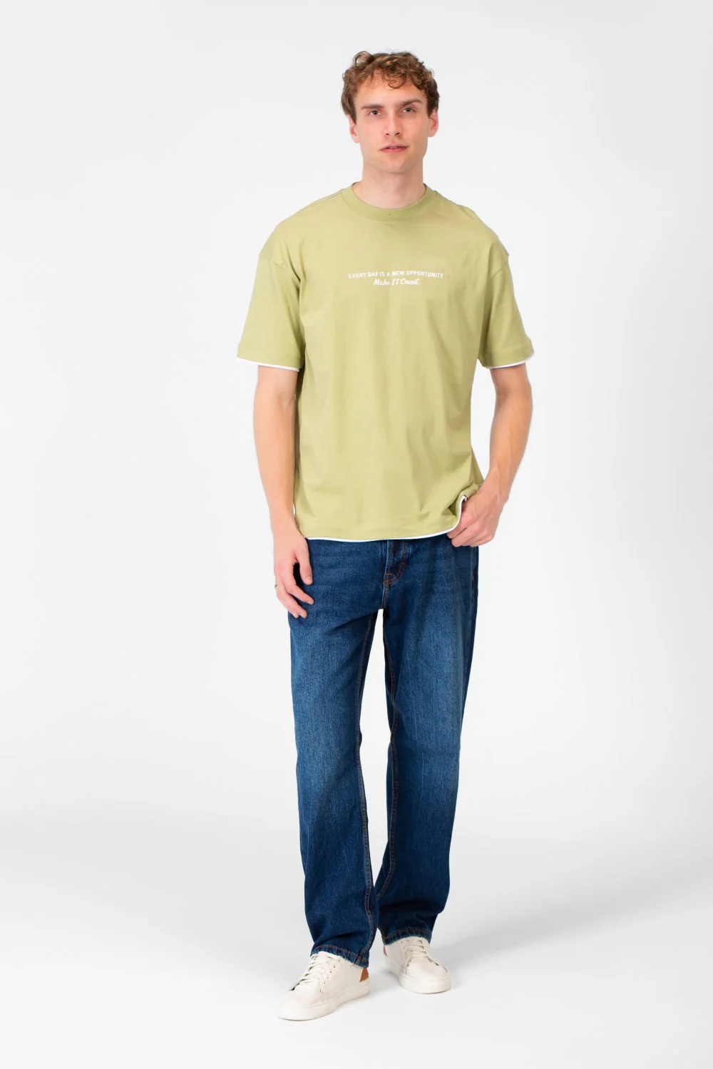 Men's Short-Sleeved Regular Fit T-shirt With Front Text Print And Round Neck - Image 8