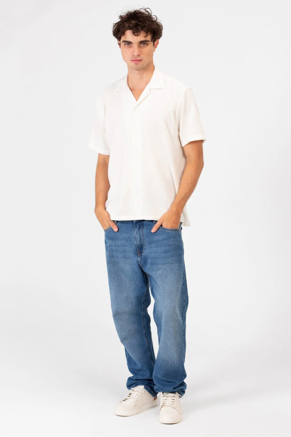 Men's Short Sleeved Slim Fit Shirt Modern Design With Breathable Material - Image 11
