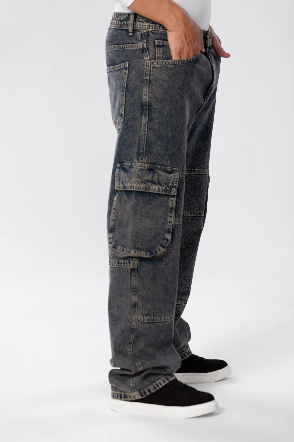 Men's Slim Fit Cargo Jeans Pants With Side Pockets - Image 11