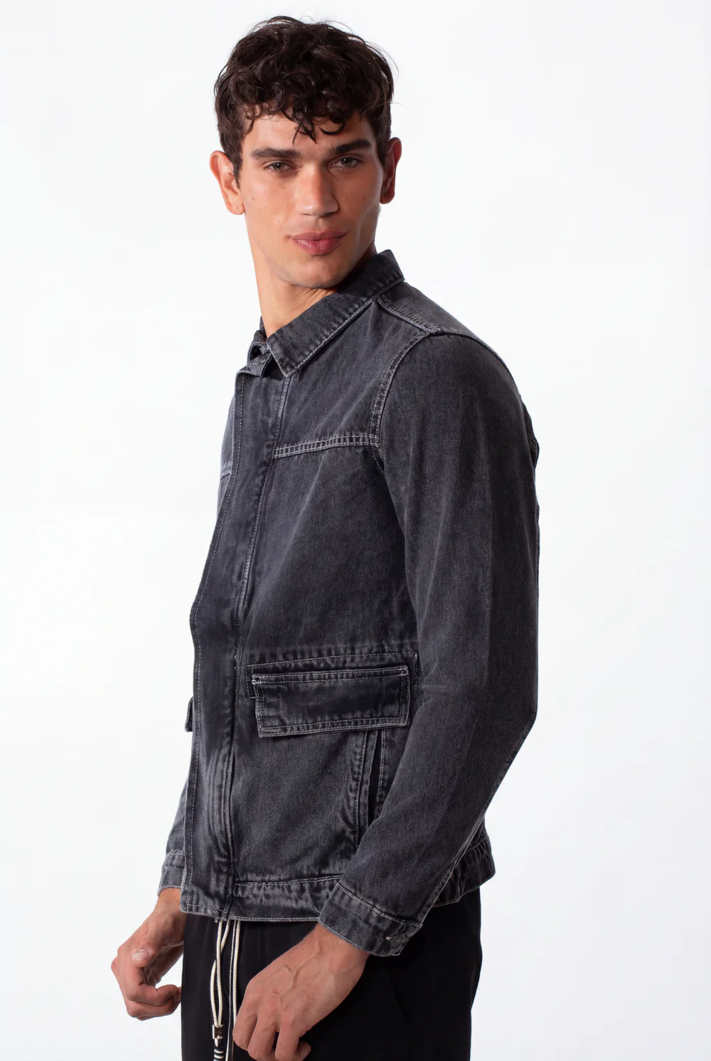Men's Slim Fit Full Zip Long Sleeves Jeans Jacket With Pockets - Image 3