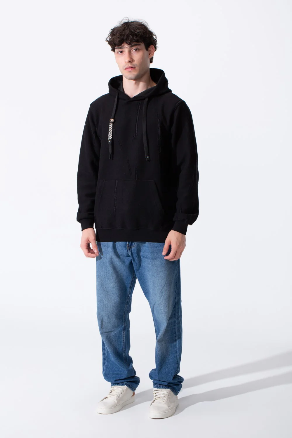 Men's Slim Fit Hood Sweatshirt With A Front Kangaroo Pocket In A Modern Design - Image 4