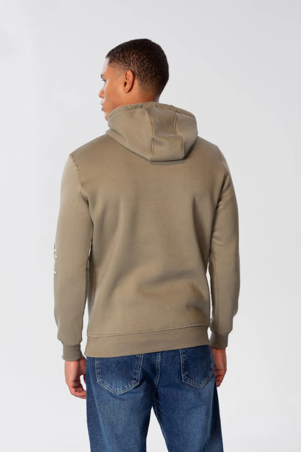 Men's Slim Fit Hoodie Sweatshirt With Print On The Front And Shoulder - Image 6