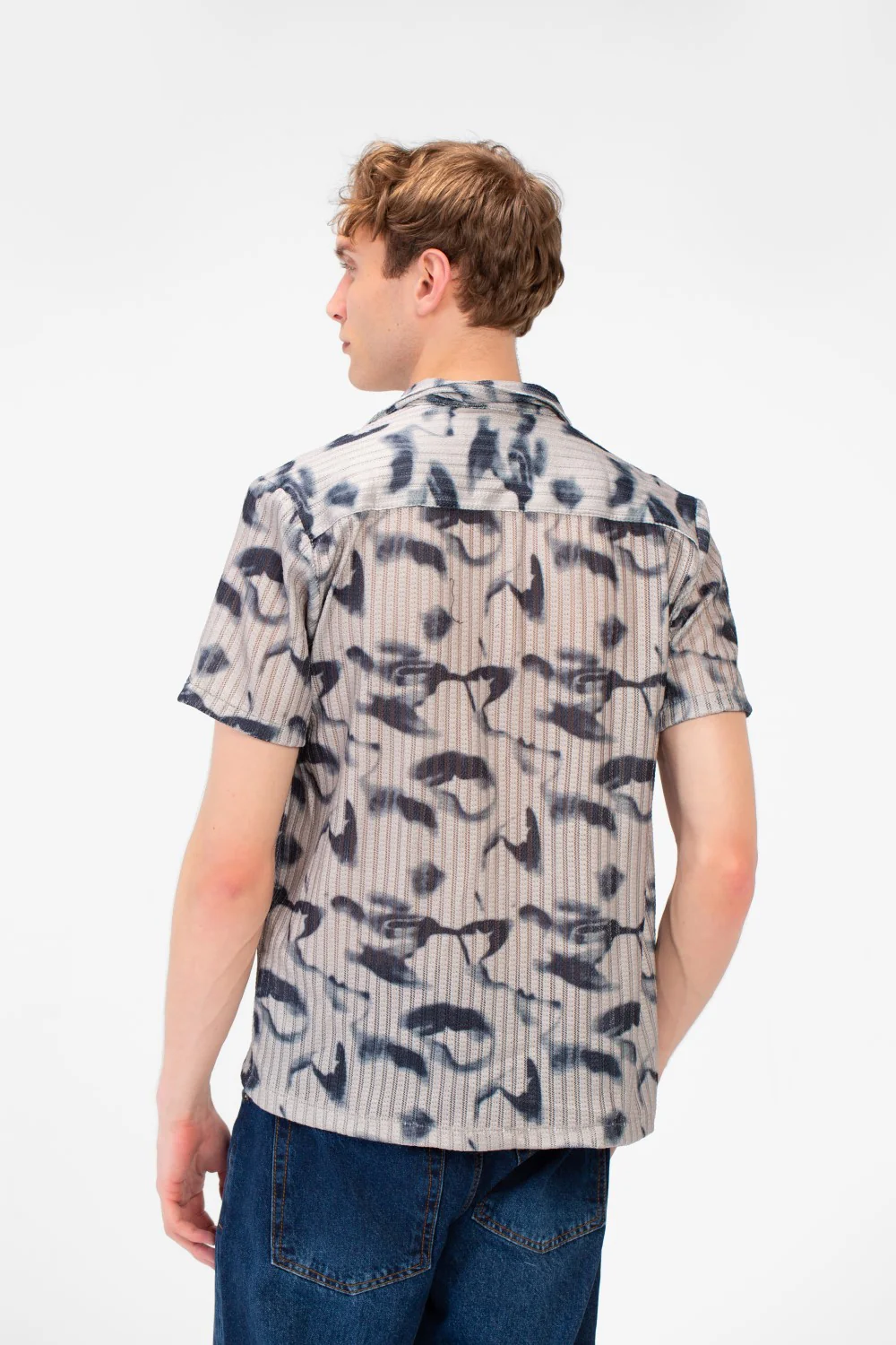 Men's Slim Fit Jakar Half Sleeve Comfortable Modern Shirt - Image 6