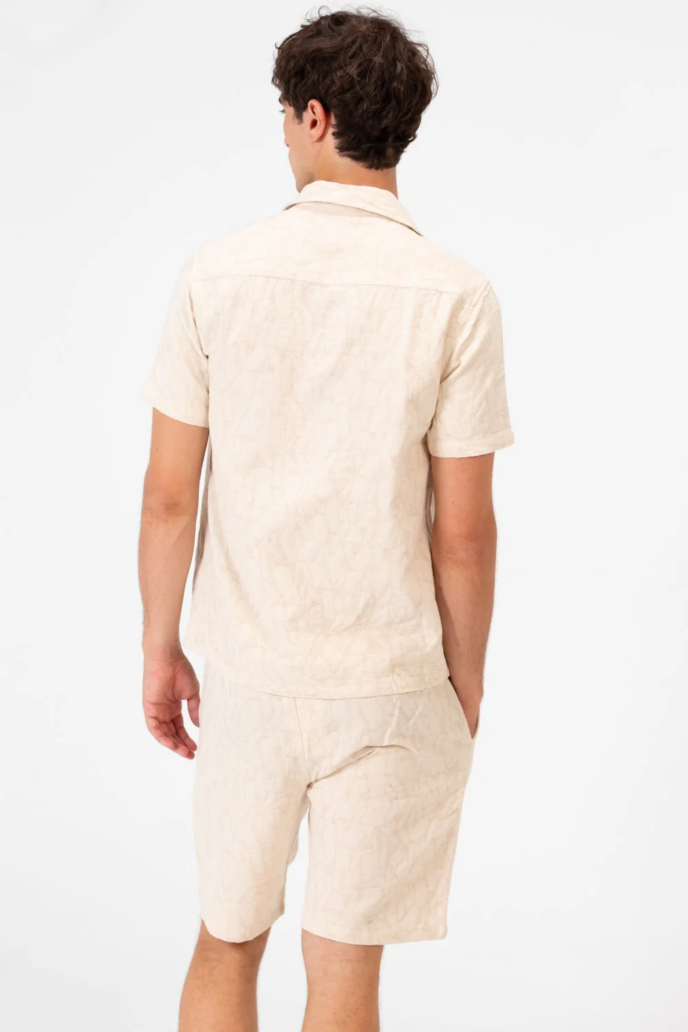 Men's Slim Fit Linen Sleeved Outfit Set Modern High Quality Material Shorts - Image 2