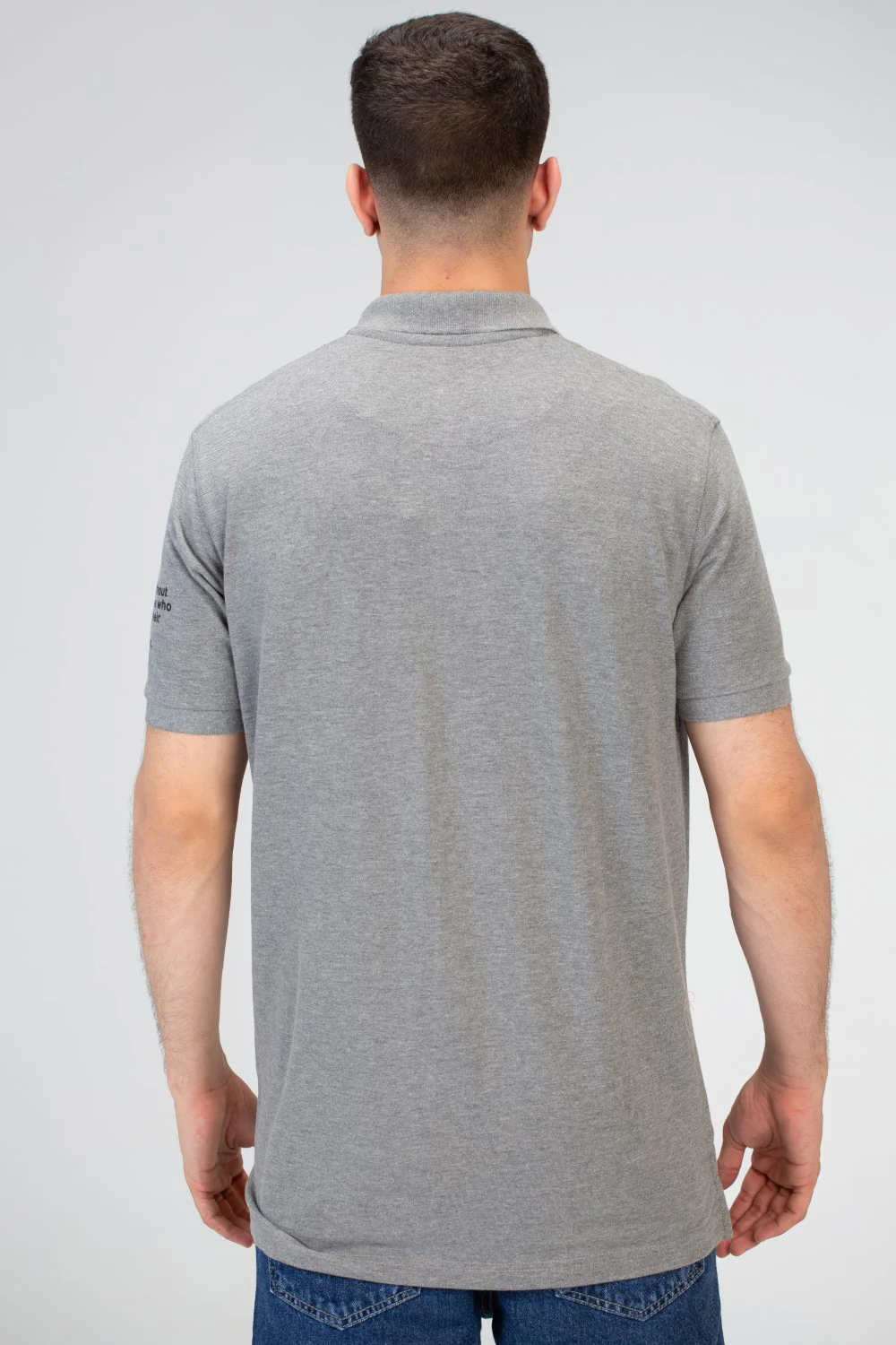 Mens Slim Fit Polo T-Shirt With Round Neck And Short Sleeves - Image 8