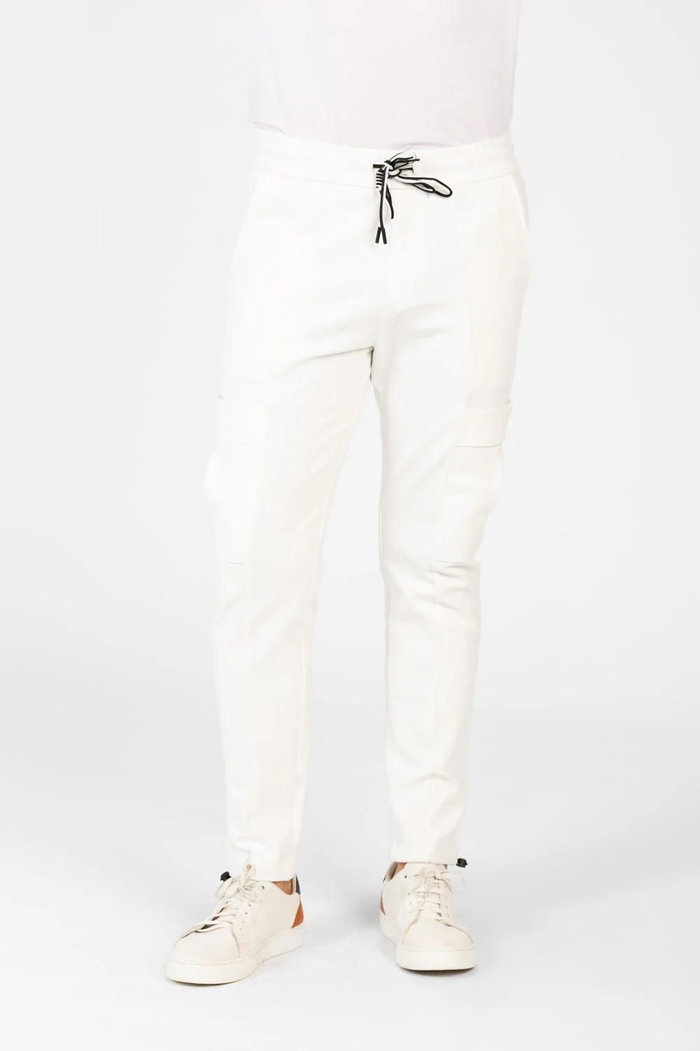 Men's Slim Fit Sweatpants With Side Pockets - Image 13