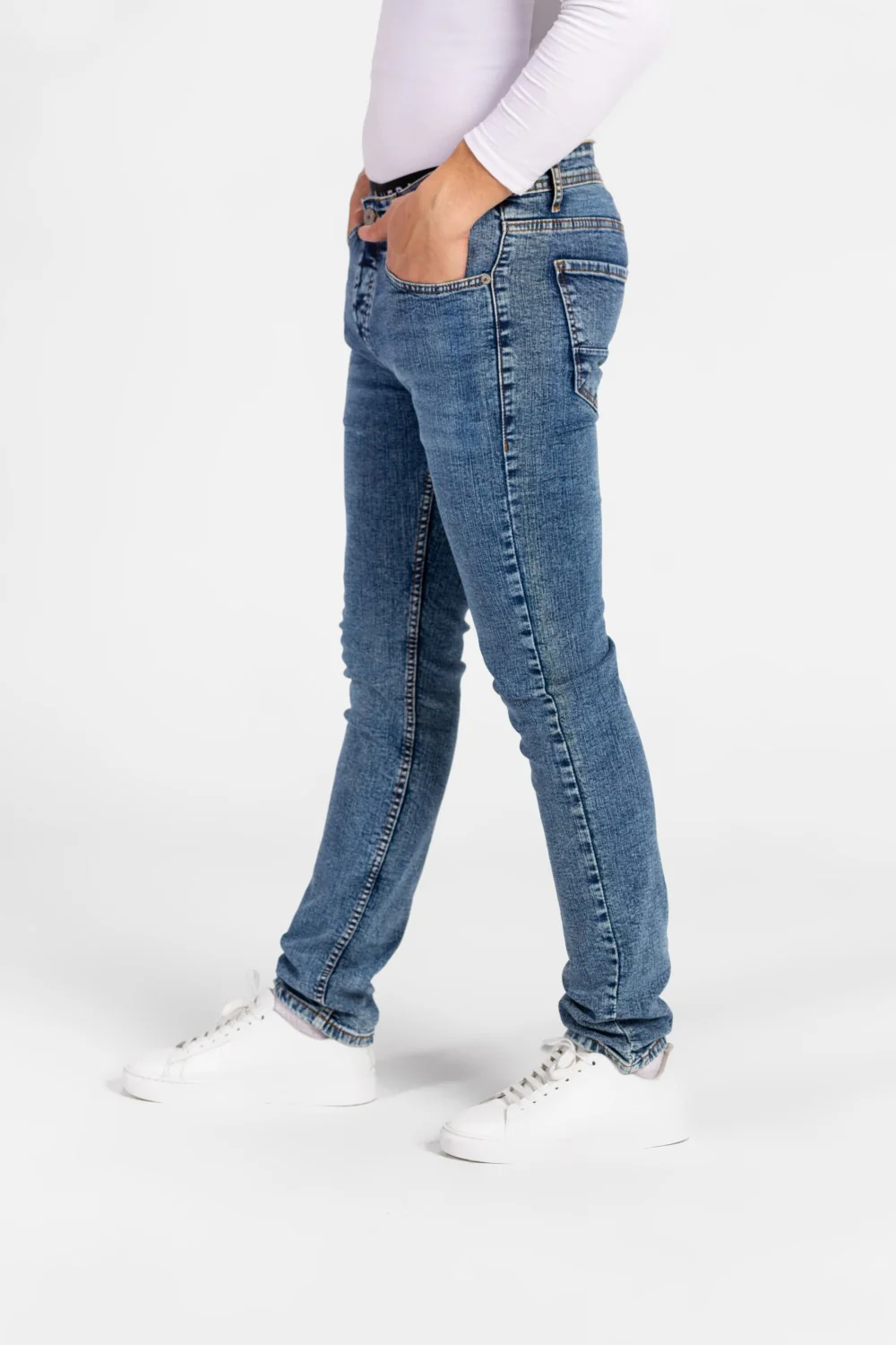 Men's Slim Fit Used Jeans Pants With Badge Tomato On The Back - Image 10