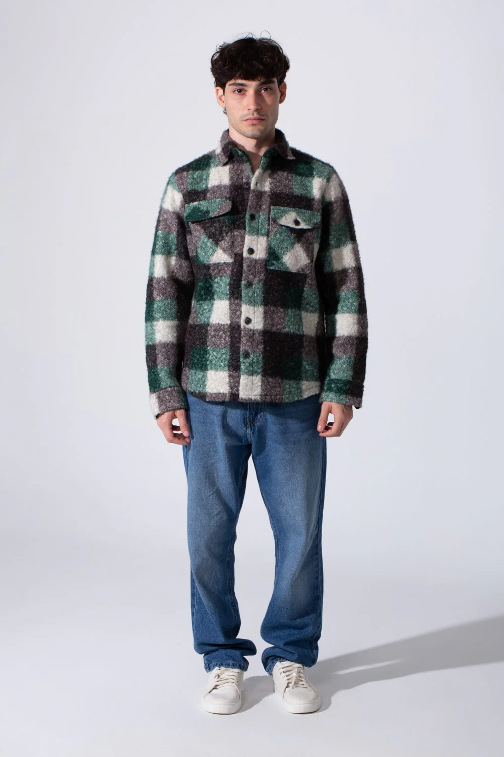 Men's Slim Fit Wool Winter Shirt With Long Sleeves And Front Pockets - Image 4