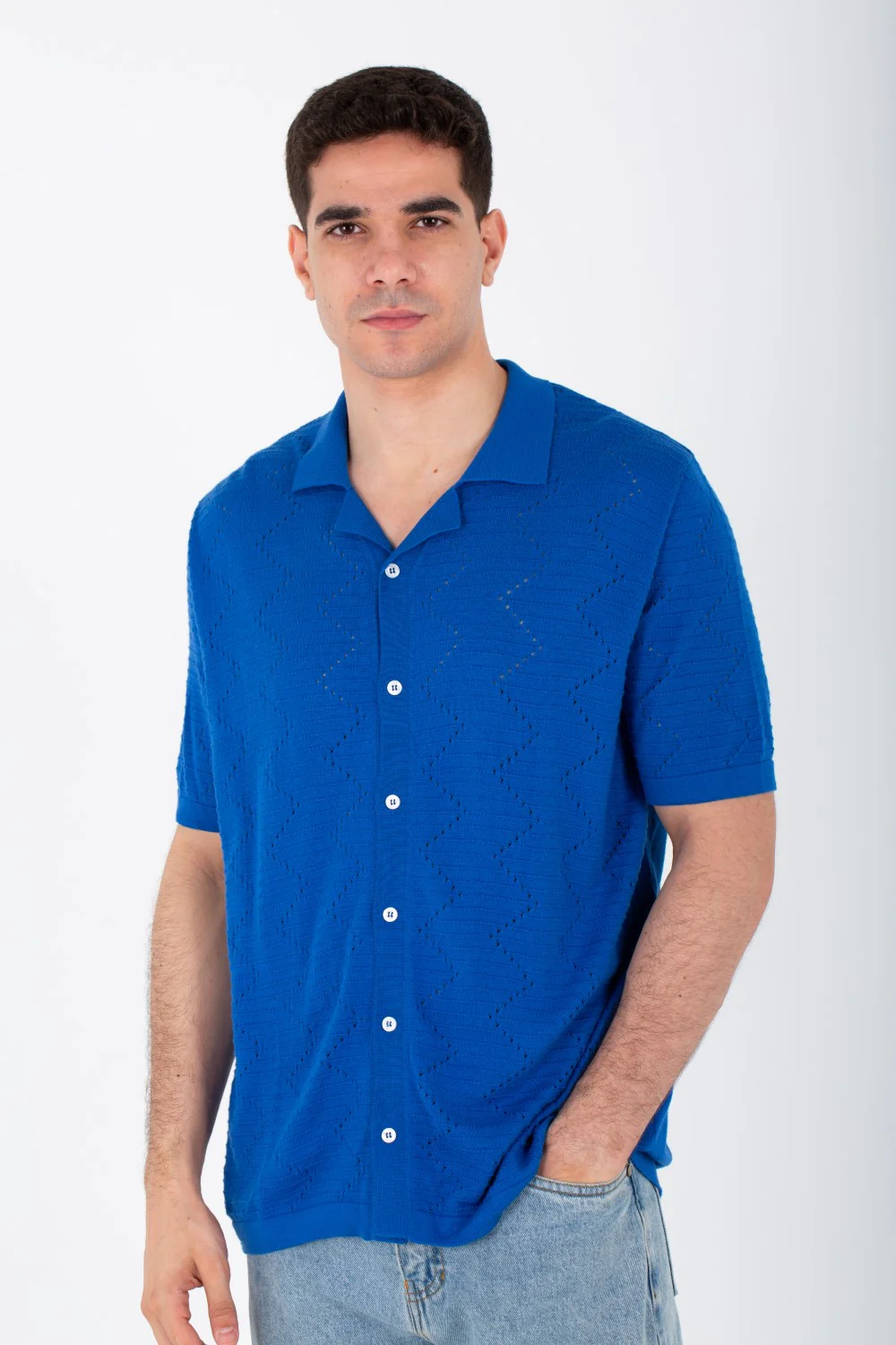 Mens Slim Fit Woven Trico Shirt With Short Sleeves And A Modern Fit - Image 3