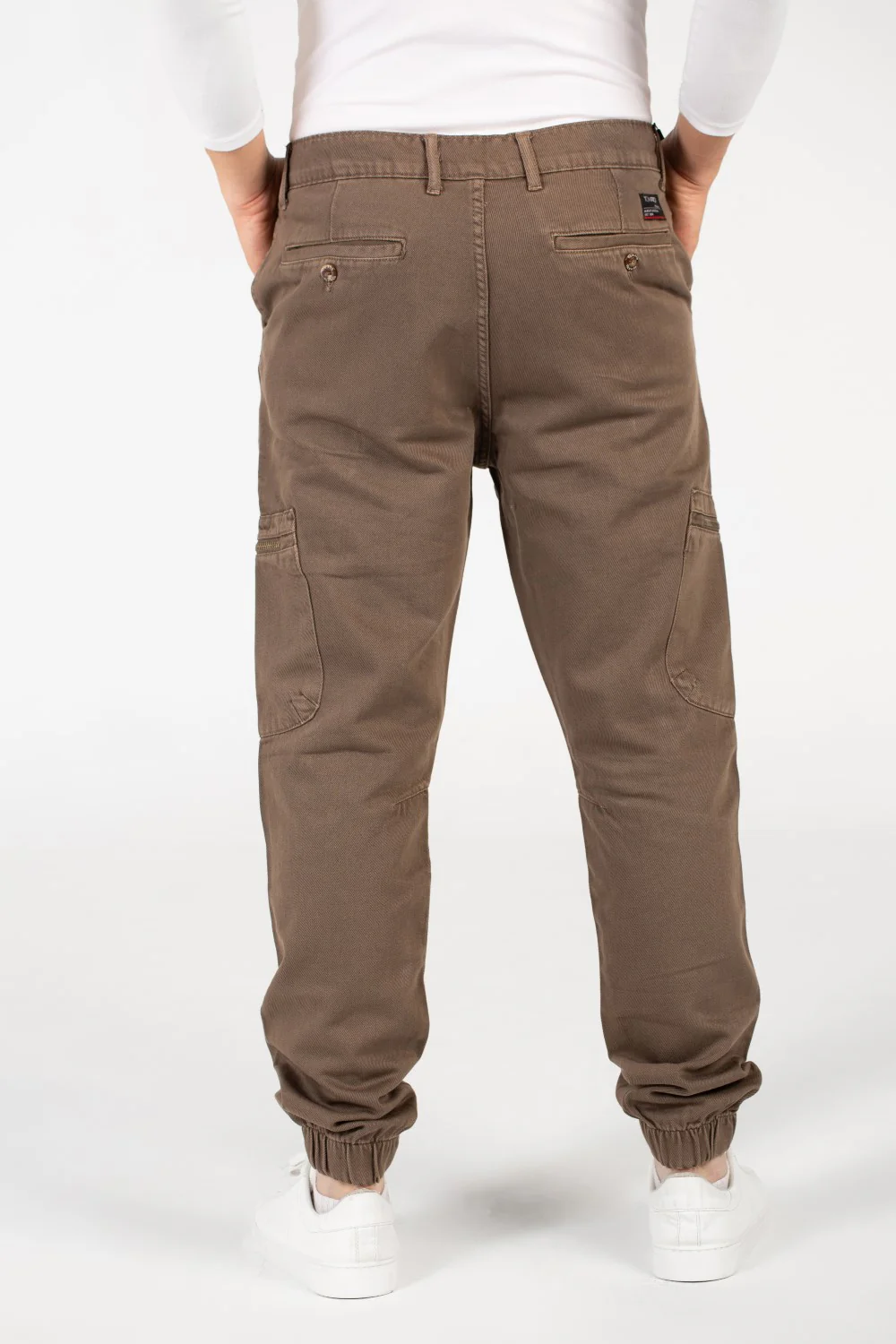 Men's Slouchy Gabardine Sherwal Pants With Pockets - Image 10