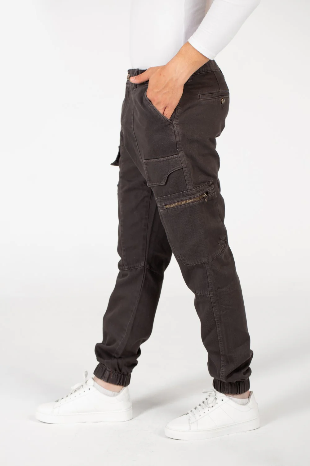 Men's Slouchy Gabardine Sherwal Pants With Pockets - Image 4