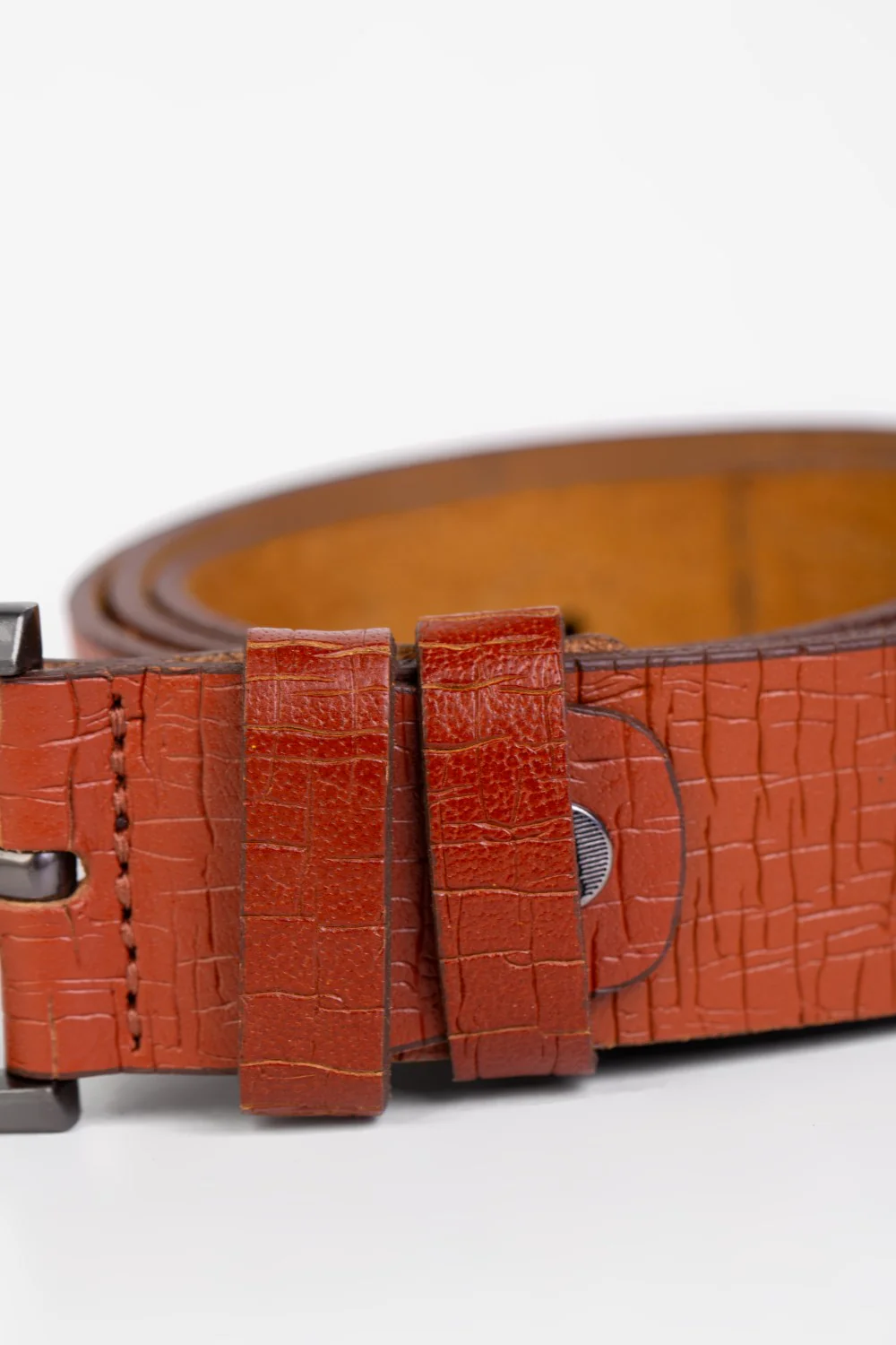 Men's Square Clasp Faux Leather Belt - Image 15