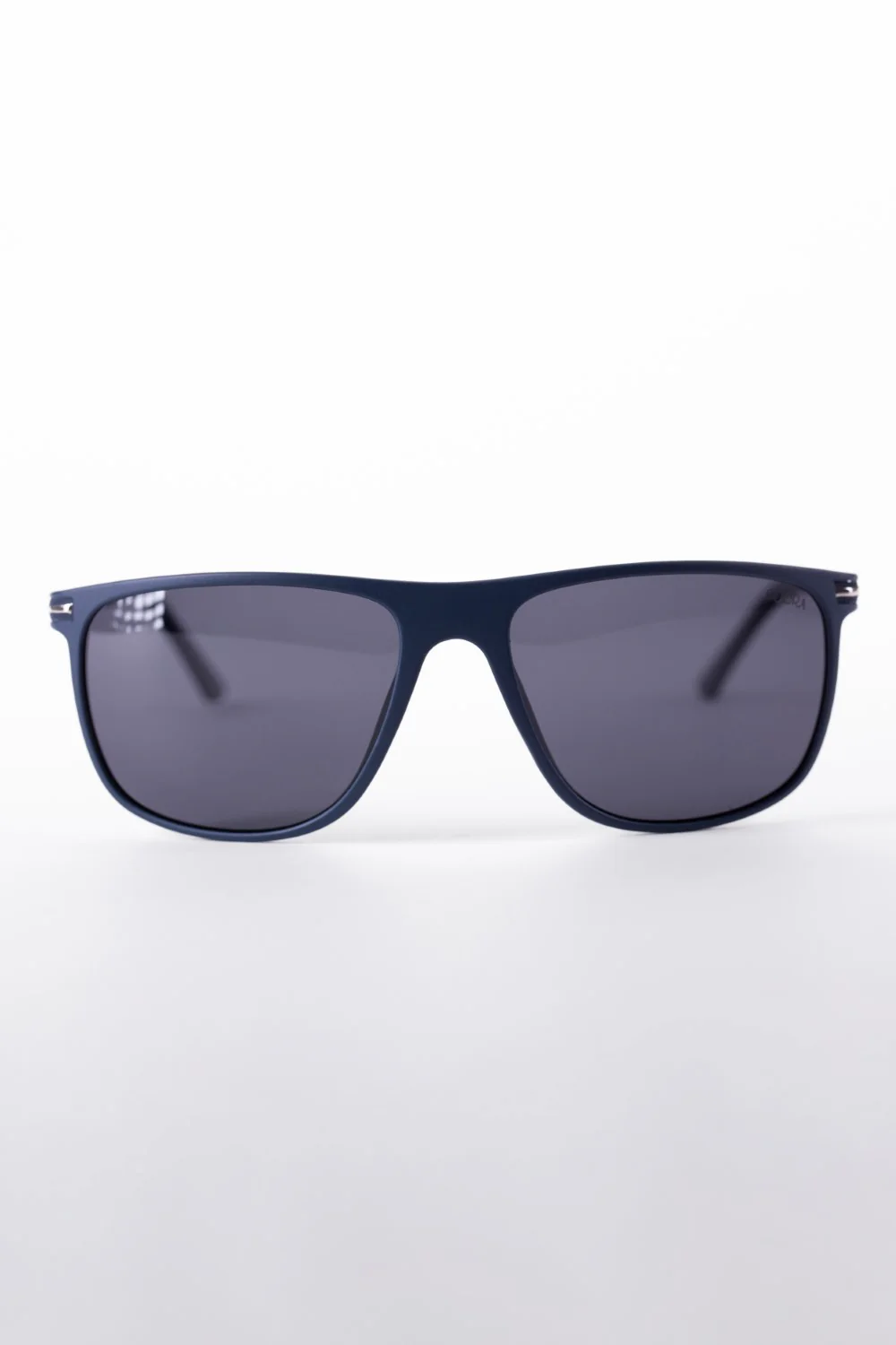 Men's Sunglasses With A Lightweight Design And Luxury Material Perfect For Everyday - Image 4