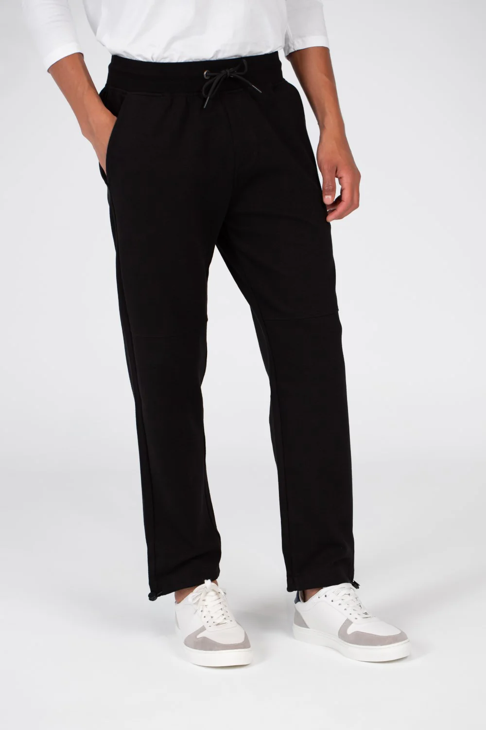 Men's Sweatpants With Elastic Waistband And Back Pocket In Comfortable Material - Image 3