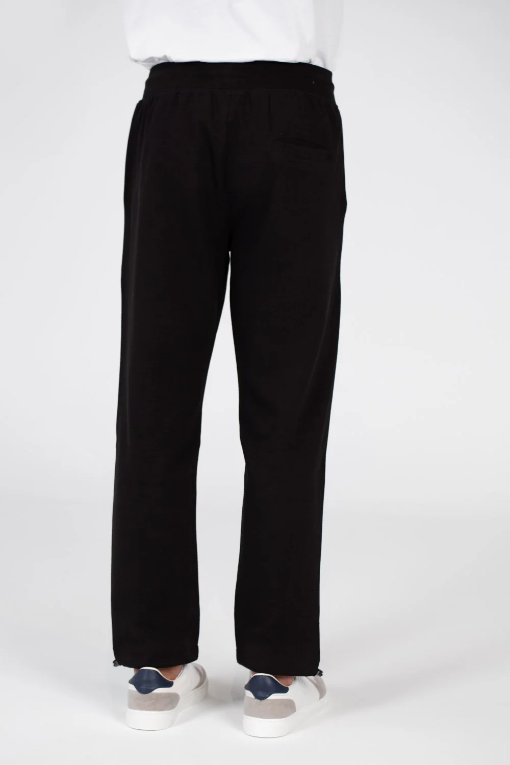 Men's Sweatpants With Elastic Waistband And Back Pocket In Comfortable Material - Image 4