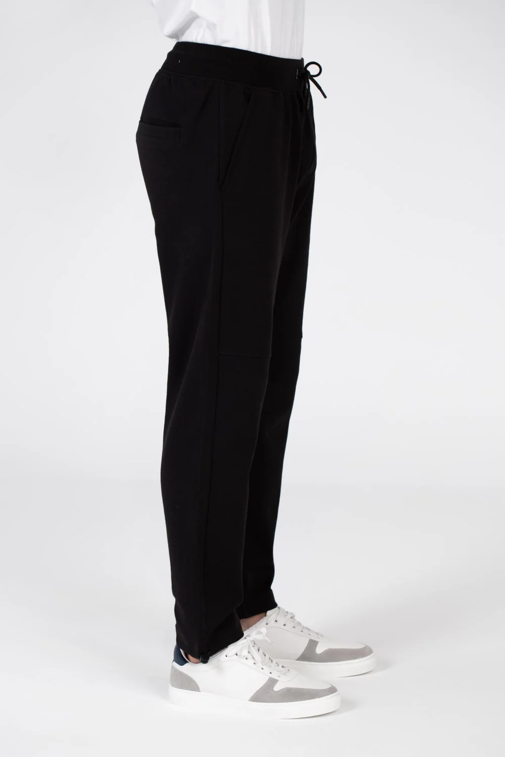 Men's Sweatpants With Elastic Waistband And Back Pocket In Comfortable Material - Image 5