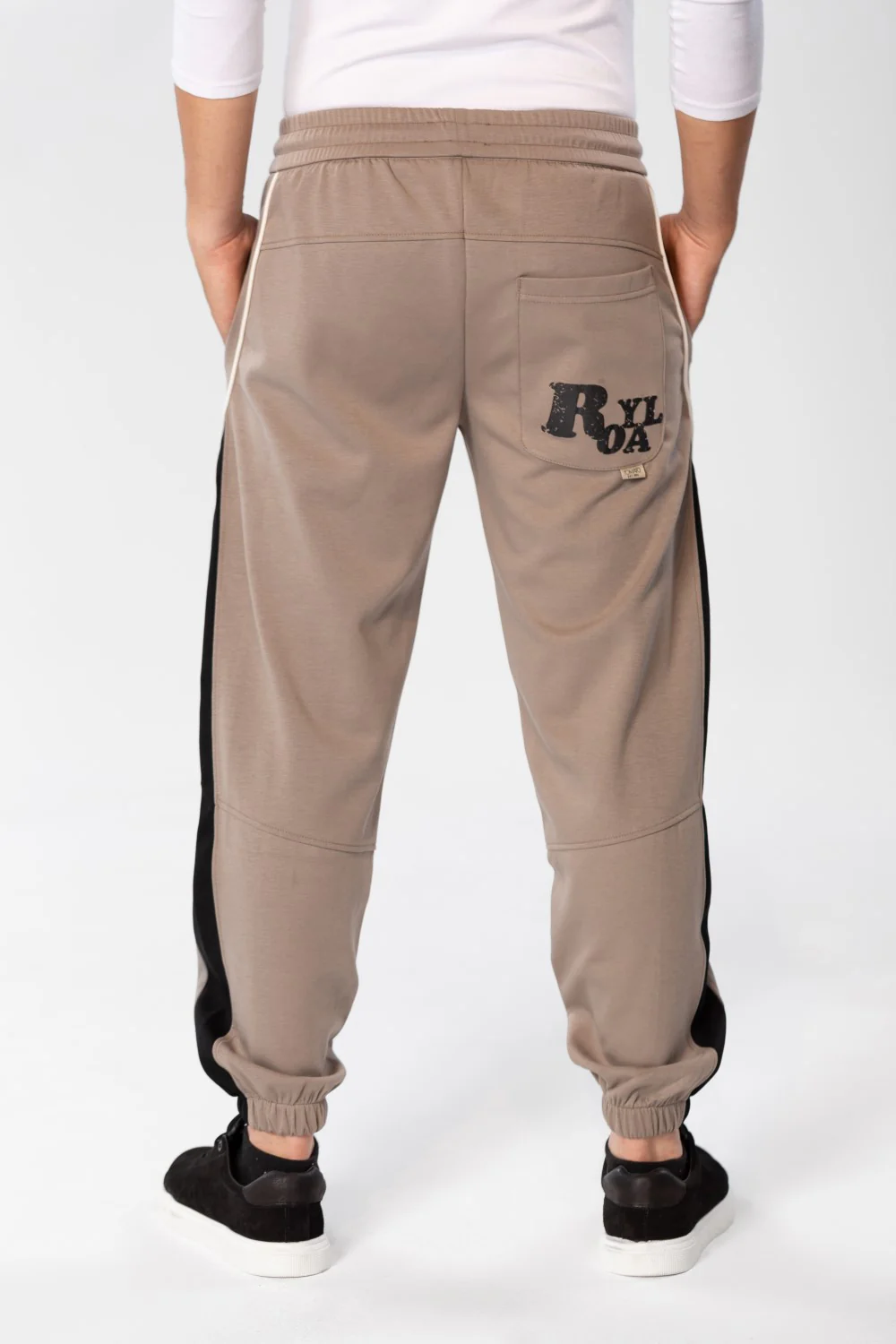 Men's Sweatpants With Elastic Waistband In The Middle And Different sides Color - Image 6