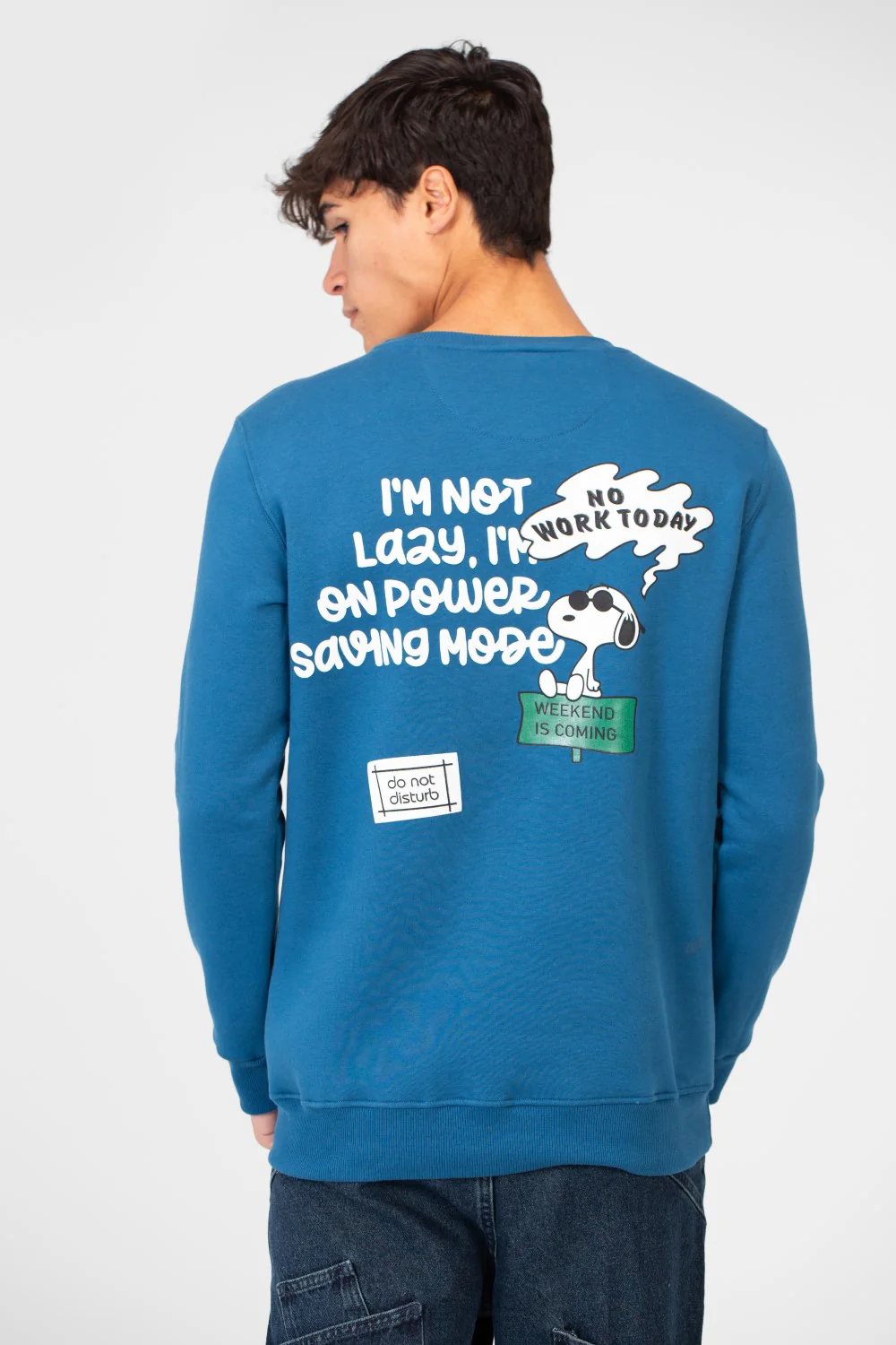 Men's Sweatshirt With Round Neck And Back Print - Image 14