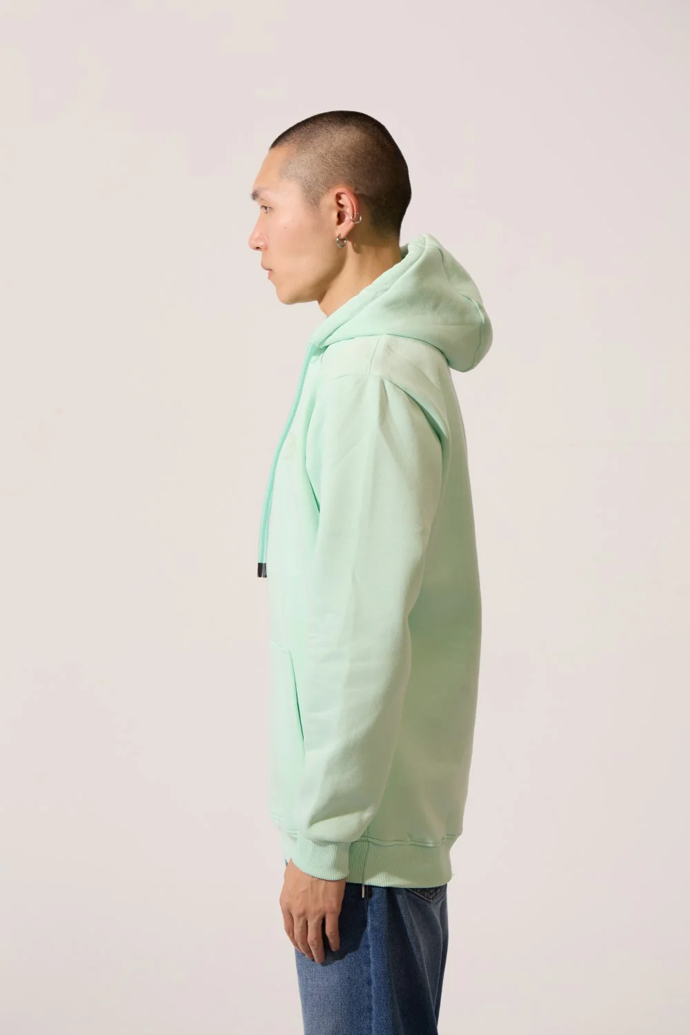 Men's Tomato Basic Slim Fit Hooded Long Sleeve Sweatshirt With Front Pocket - Image 7