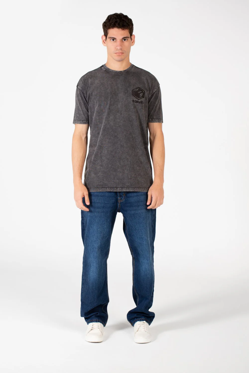 Men's Tomato Crew Neck T-Shirt - Image 8