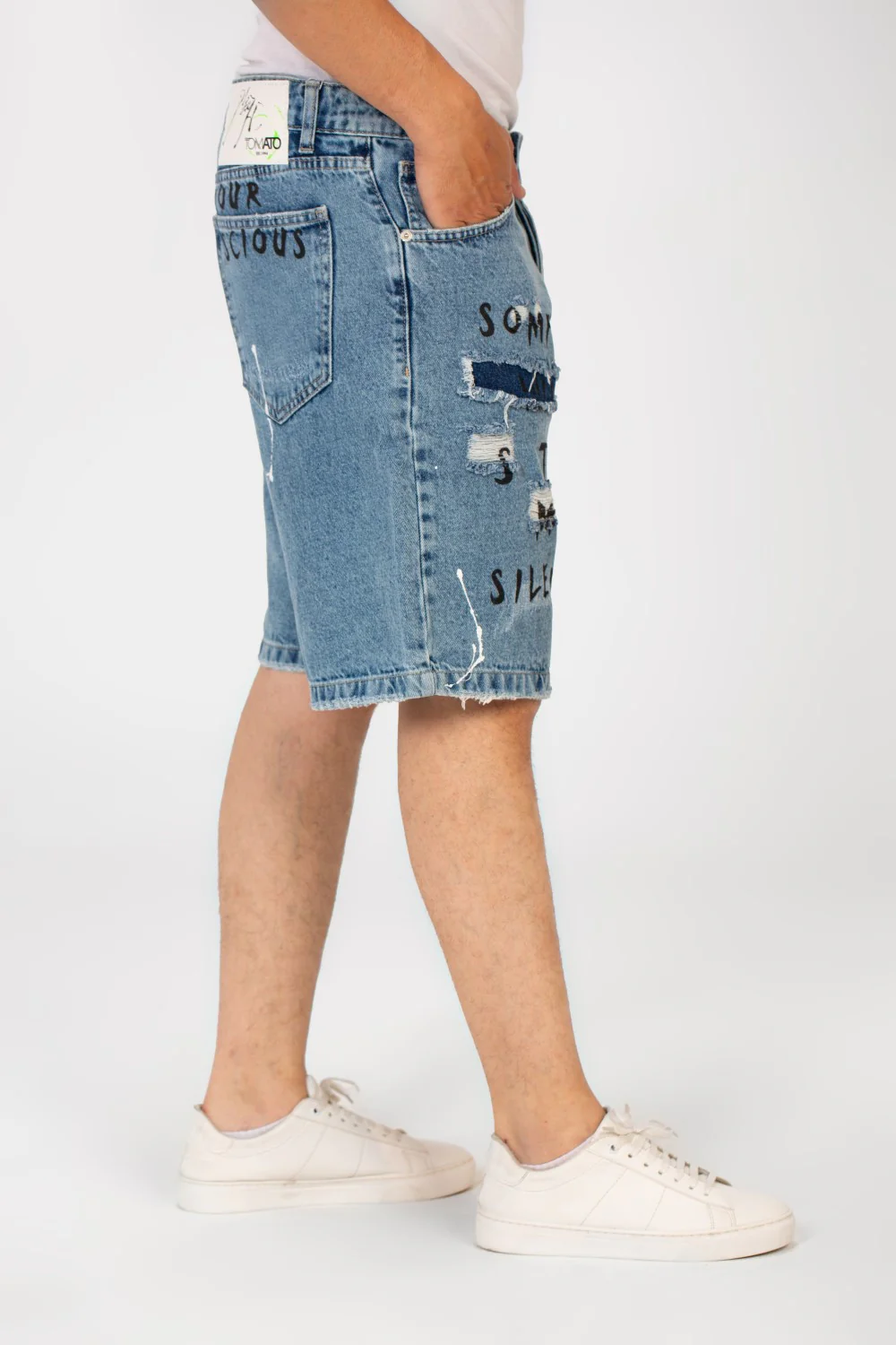 Men's Tomato Cutting Printed Five Pockets Denim Short - Image 7