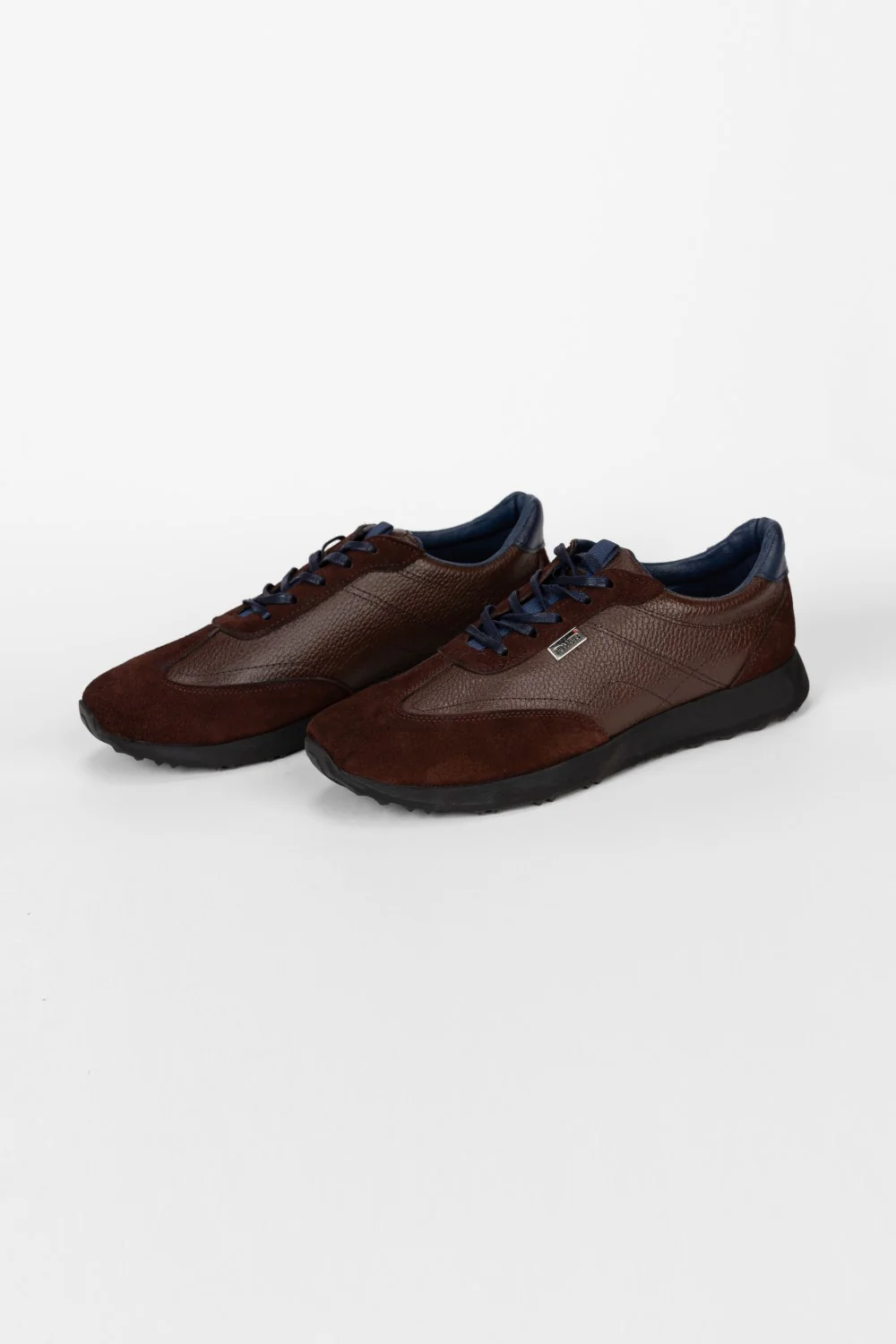 Men's Tomato Leather And Suede Lace Up Shoes - Image 4