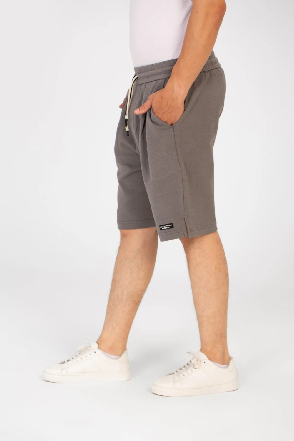 Men's Tomato Melton Short With Elastic Waistband And Pockets - Image 8